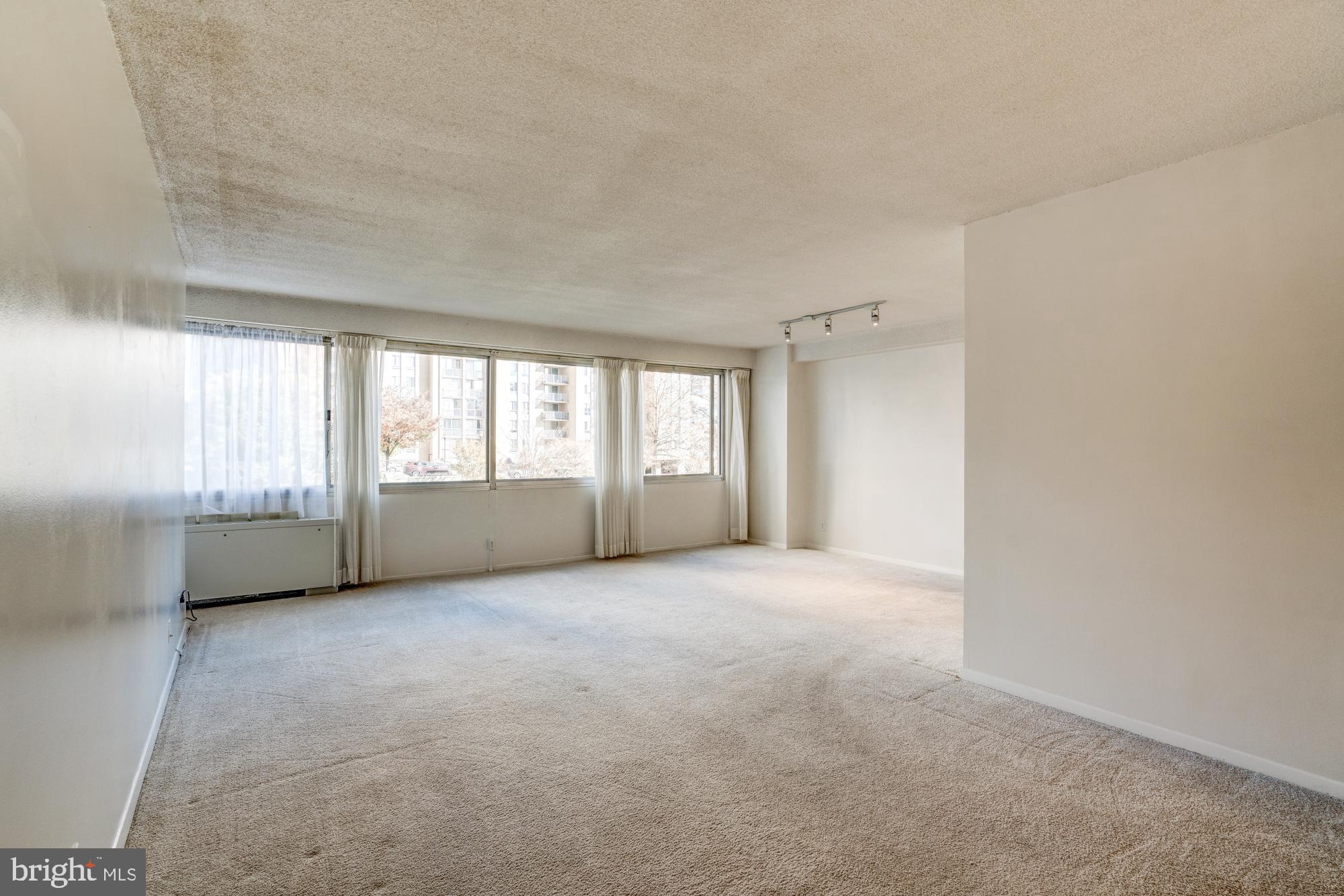 FRIENDSHIP HEIGHTS - Residential Lease