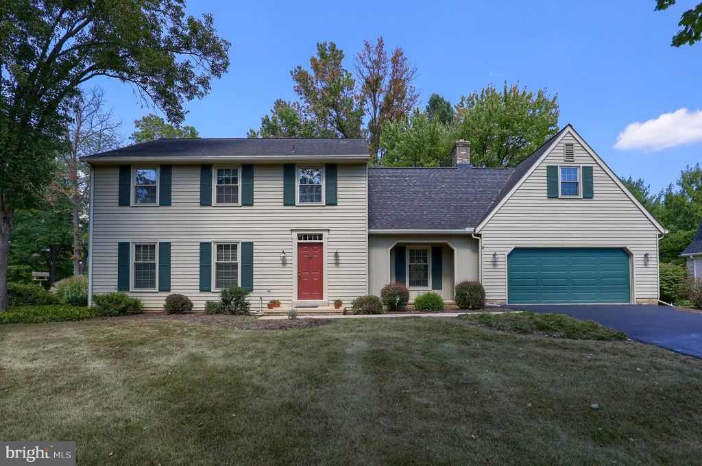 Photo of 429 WETHERBURN DR, LANCASTER, PA 17601 (MLS # PALA2040428)