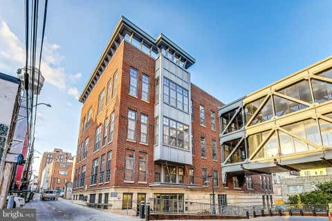 Photo of 2328 Champlain Street NW #202, WASHINGTON, DC 20009 (MLS # DCDC2250424)