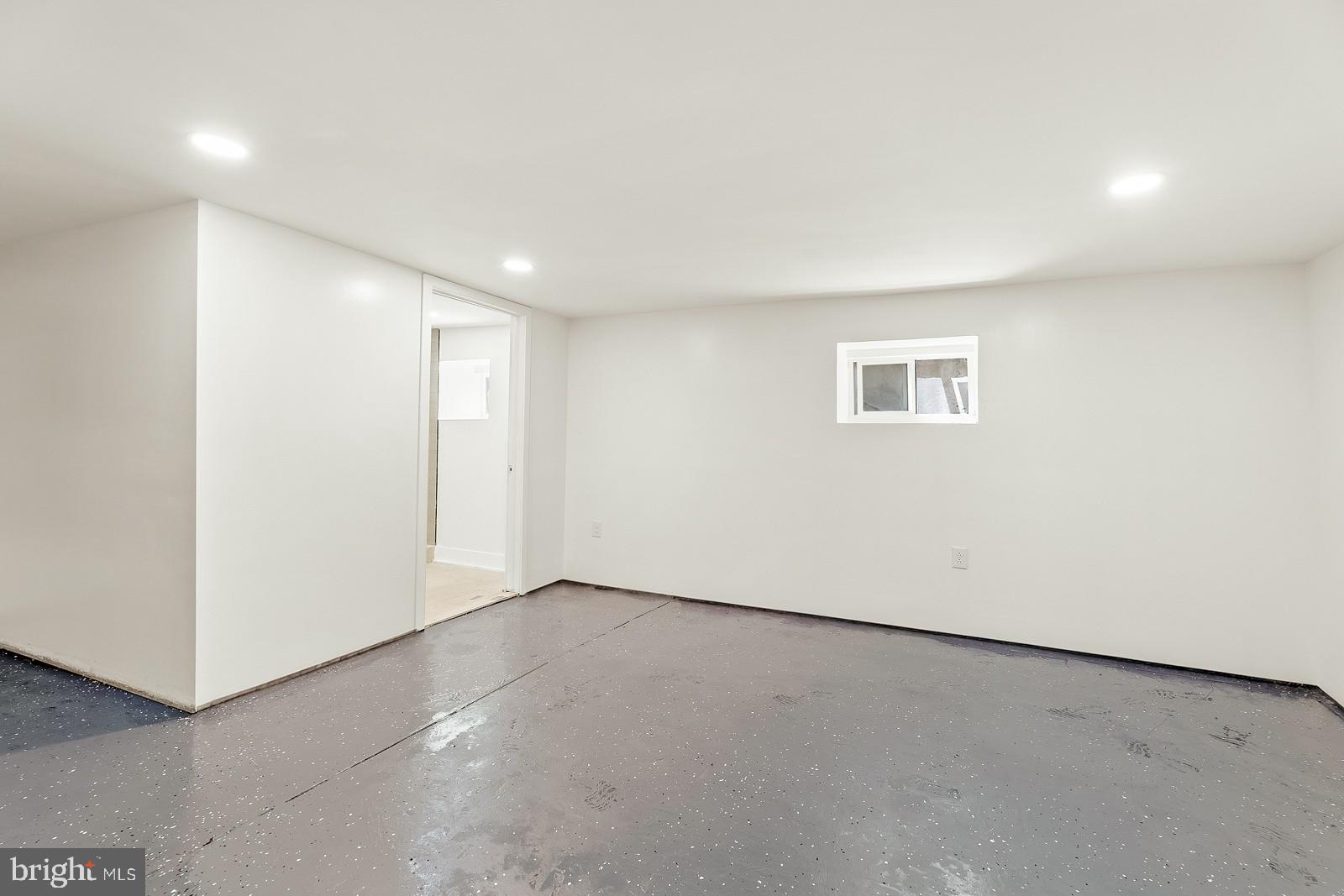ELKINS PARK - Residential