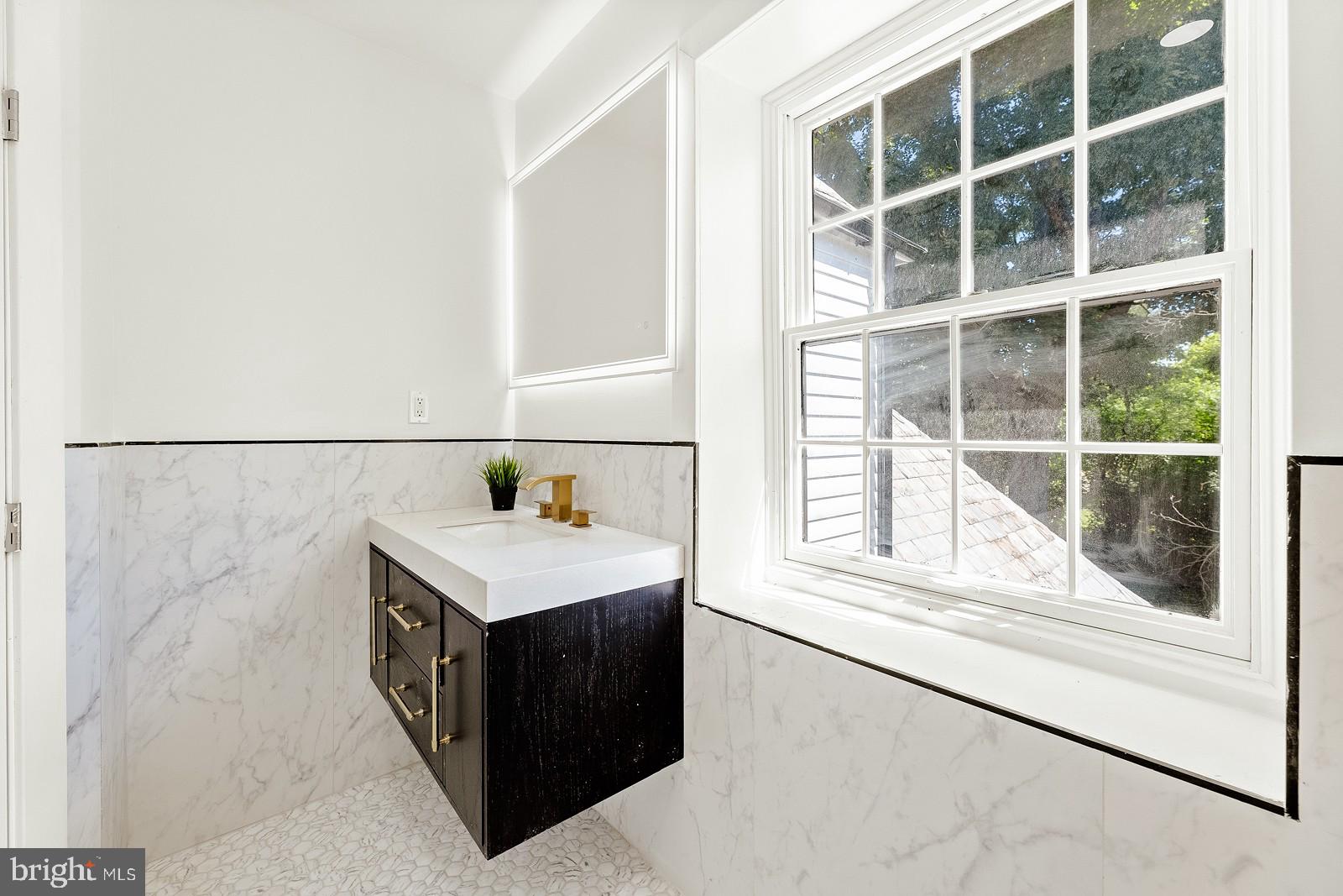 ELKINS PARK - Residential