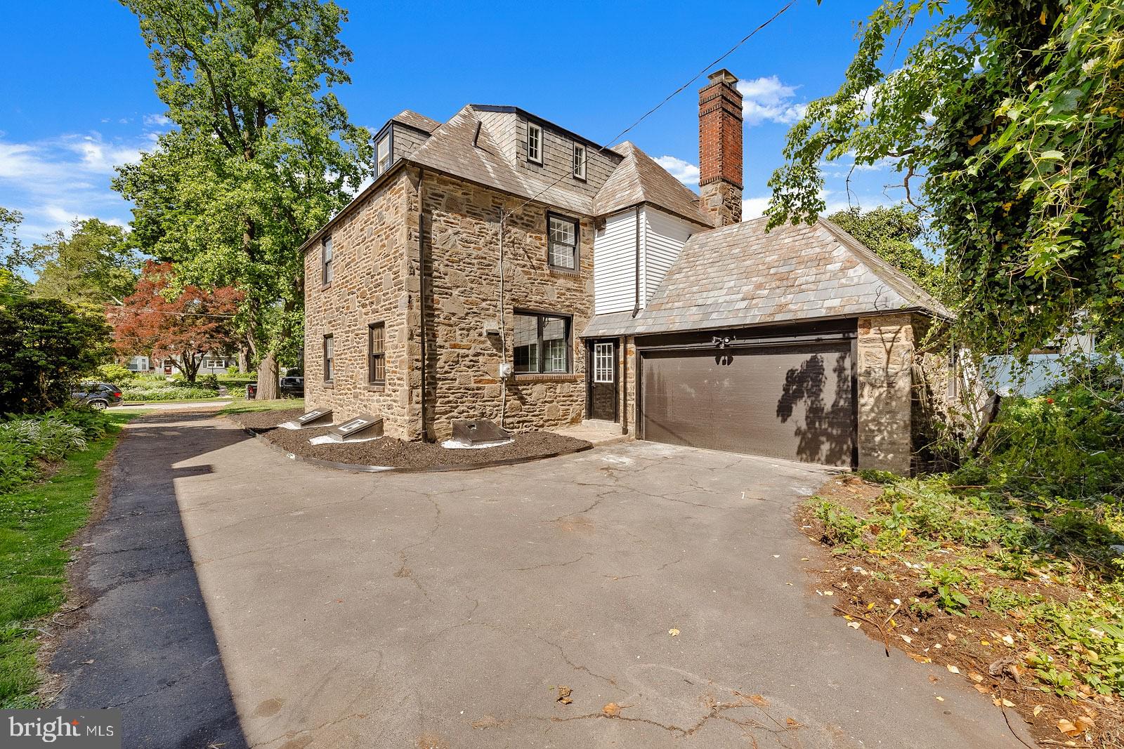 ELKINS PARK - Residential