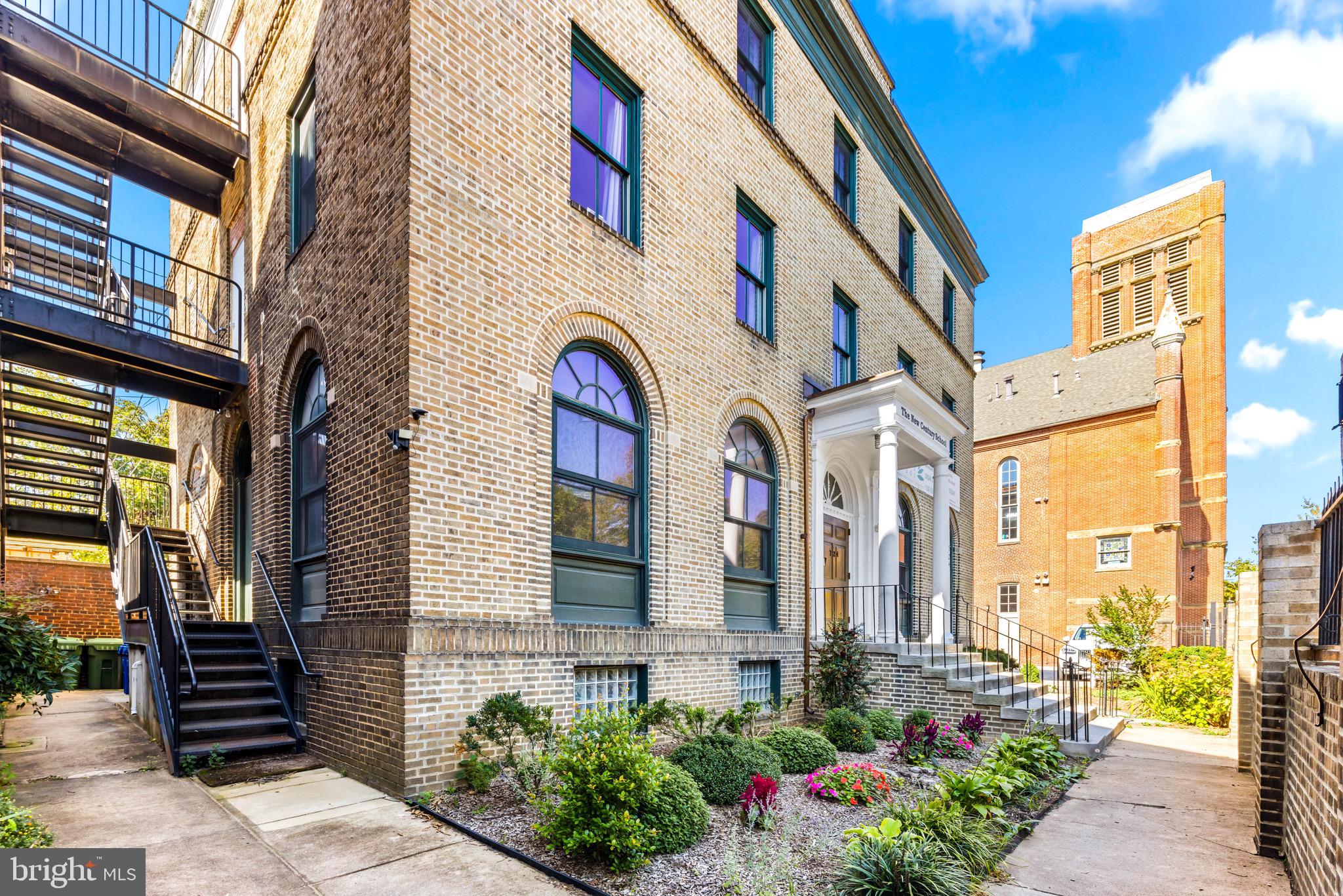 FELLS POINT HISTORIC DISTRICT - Commercial Sale