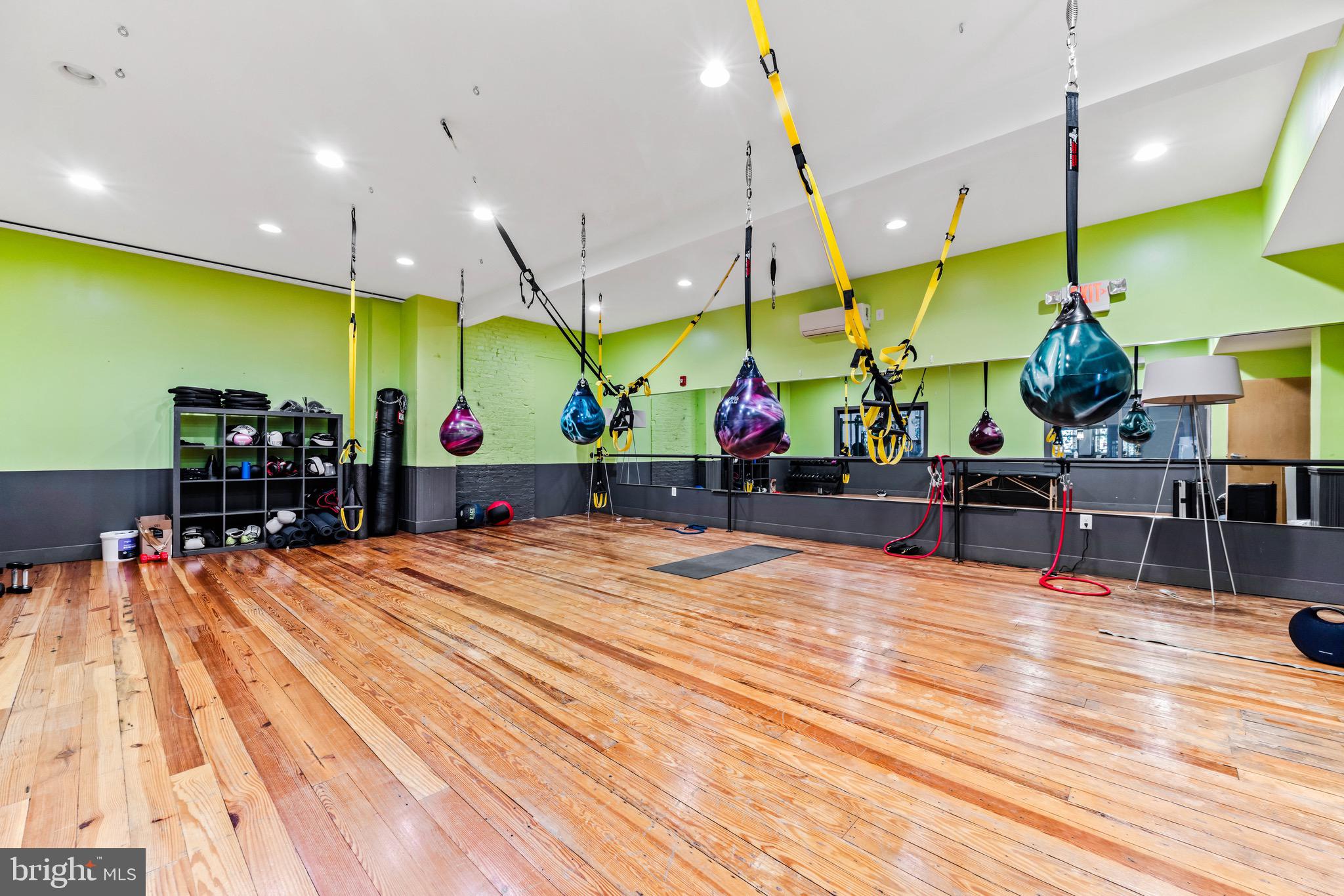 FELLS POINT HISTORIC DISTRICT - Commercial Sale