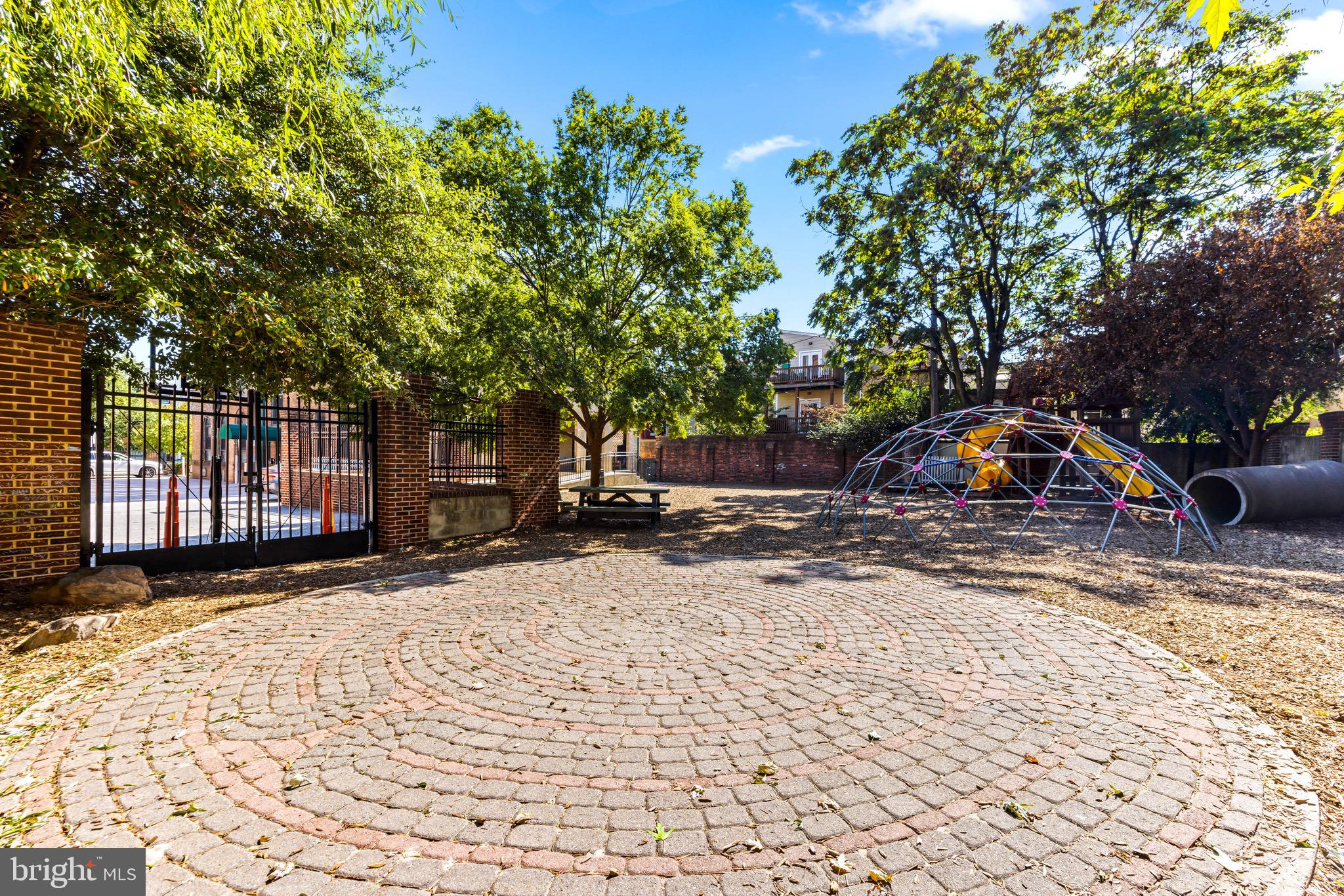 FELLS POINT HISTORIC DISTRICT - Commercial Sale