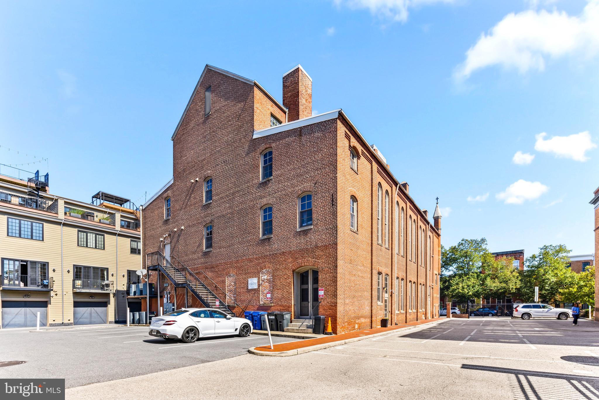 FELLS POINT HISTORIC DISTRICT - Commercial Sale