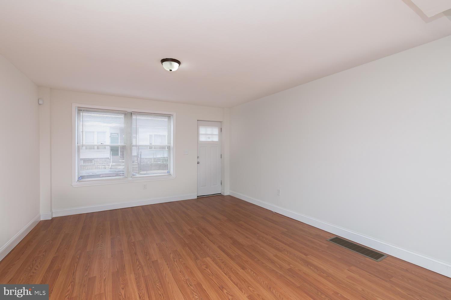 GRAYS FERRY - Residential Lease