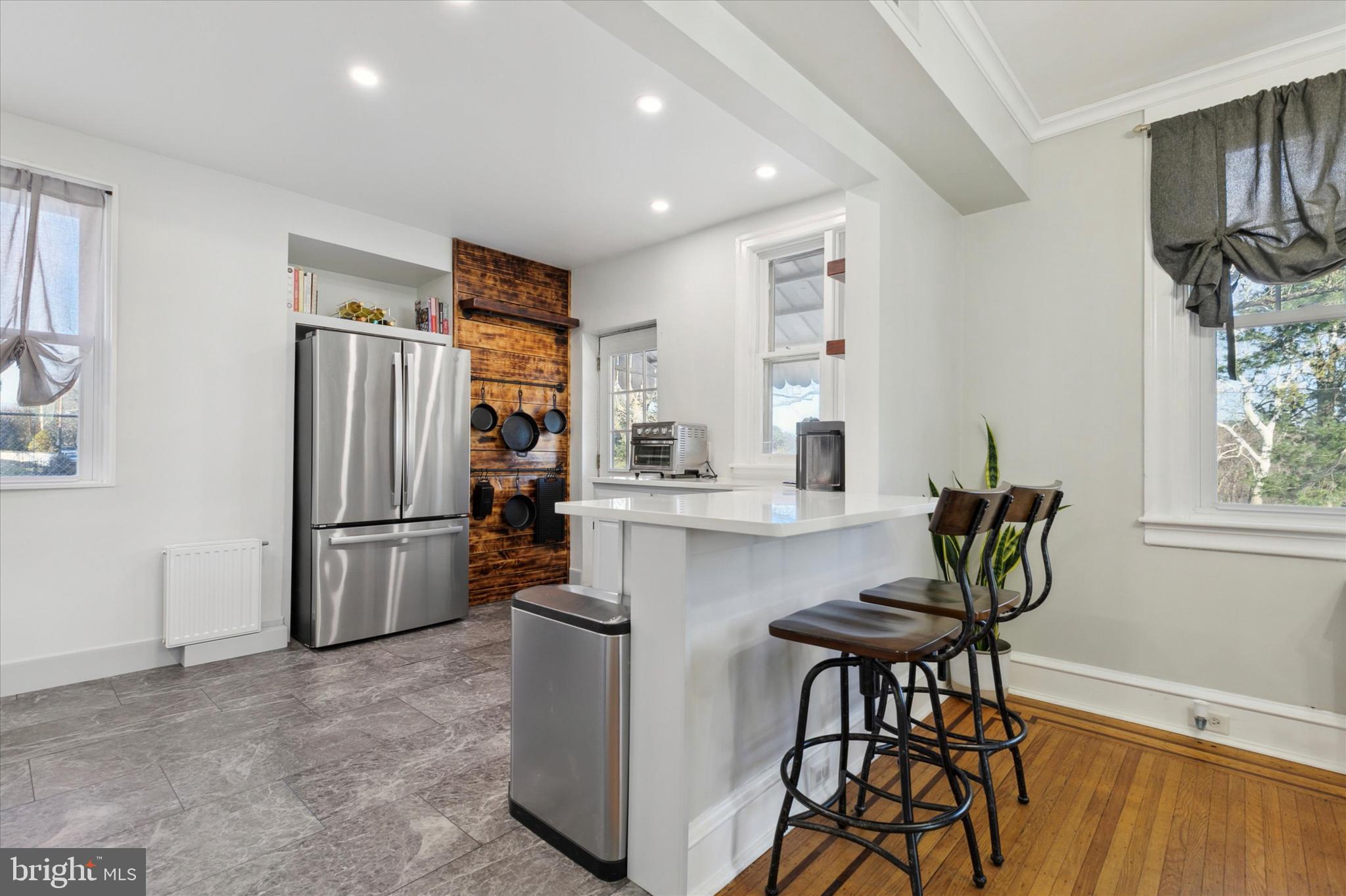 ROXBOROUGH - Residential