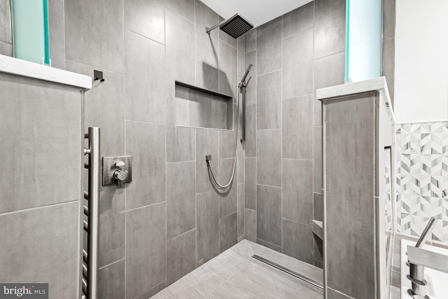 HOMELANDS - Residential Lease