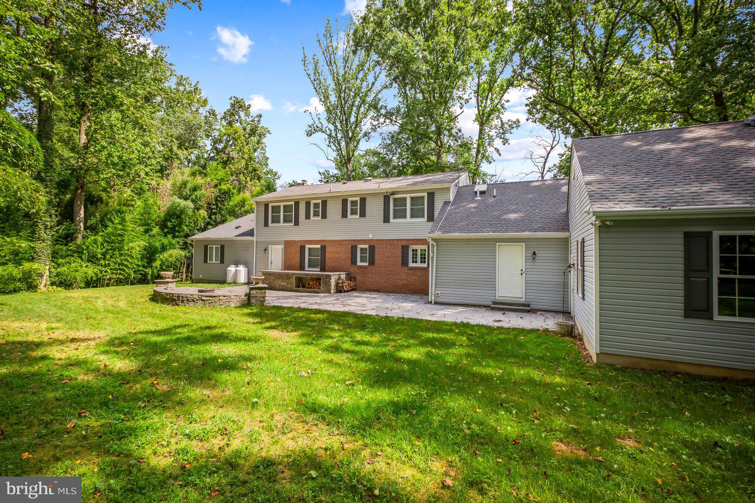 HOMELANDS - Residential Lease