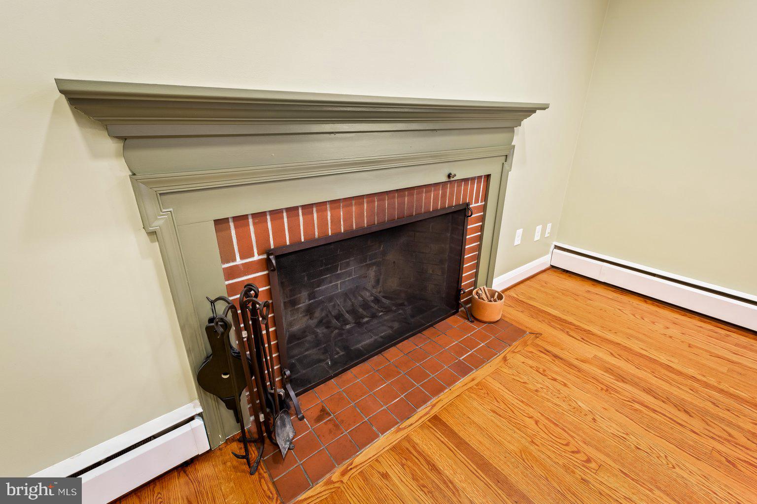 HOMELANDS - Residential Lease