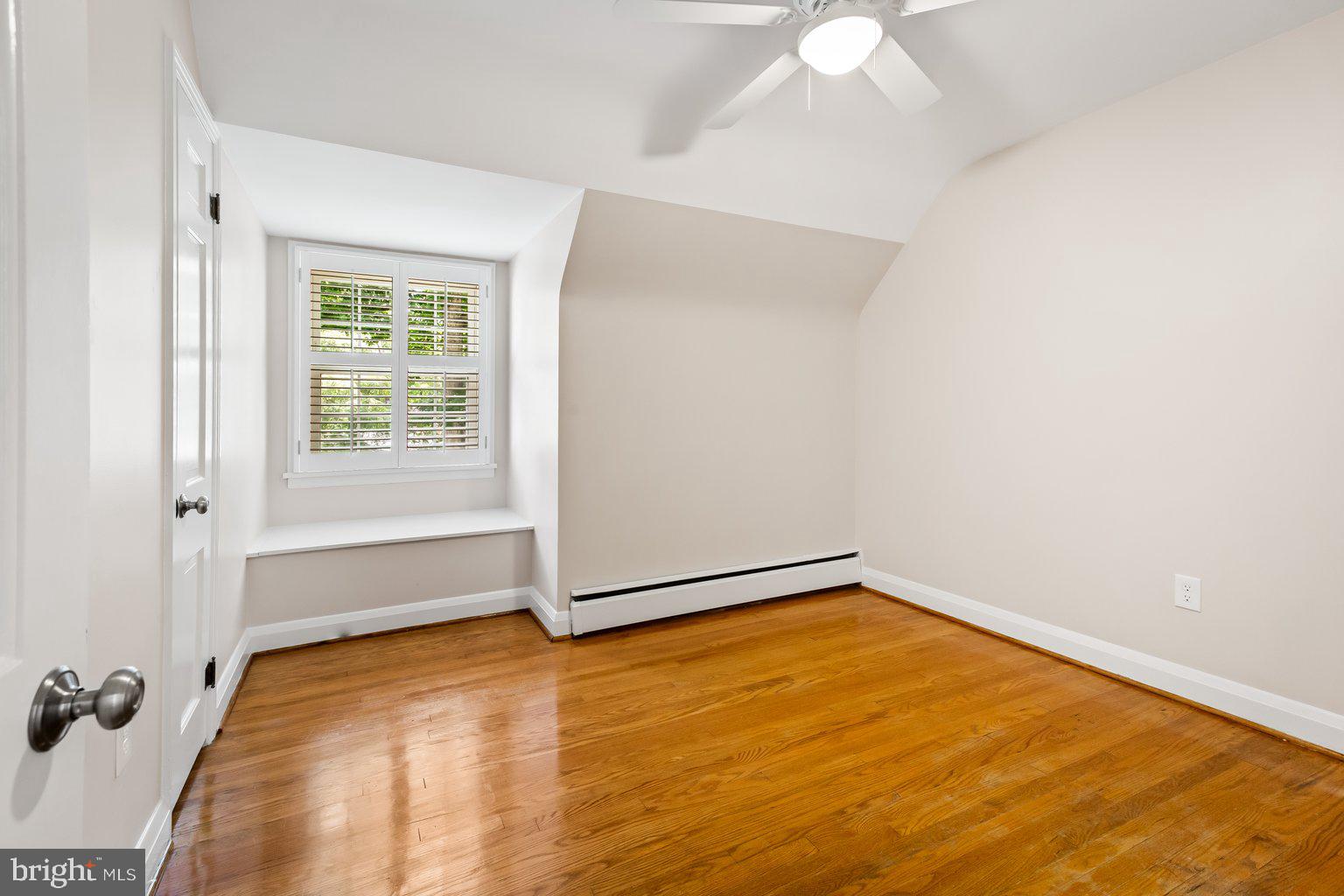 HOMELANDS - Residential Lease