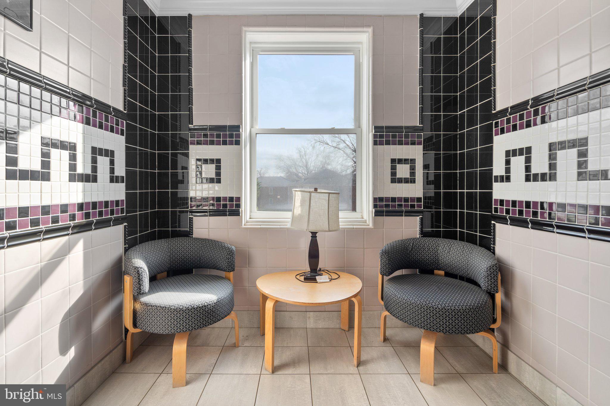 4225 N HENDERSON ROAD 104