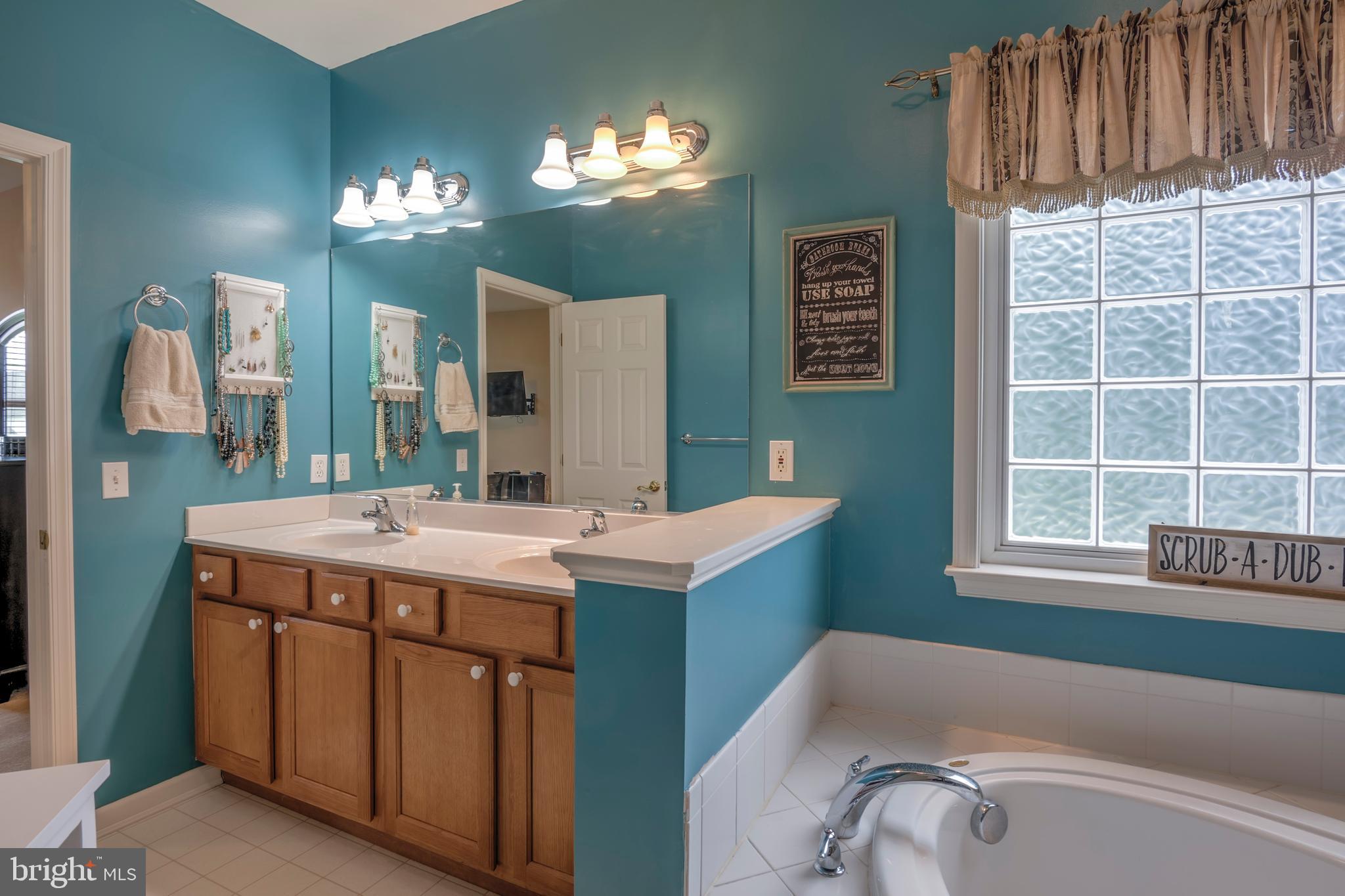 JENKINS ORCHARD - Residential