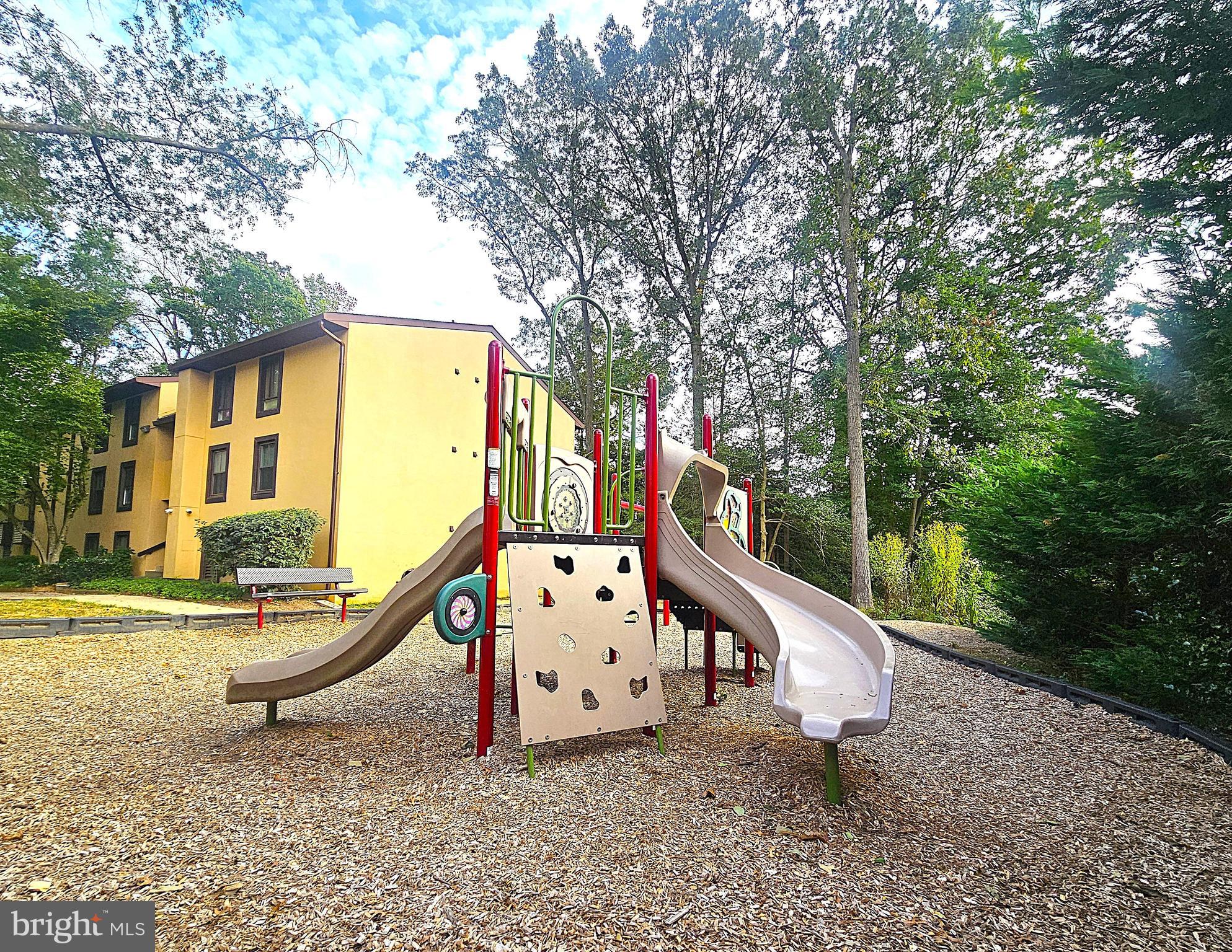 SHADOWOOD - Residential Lease