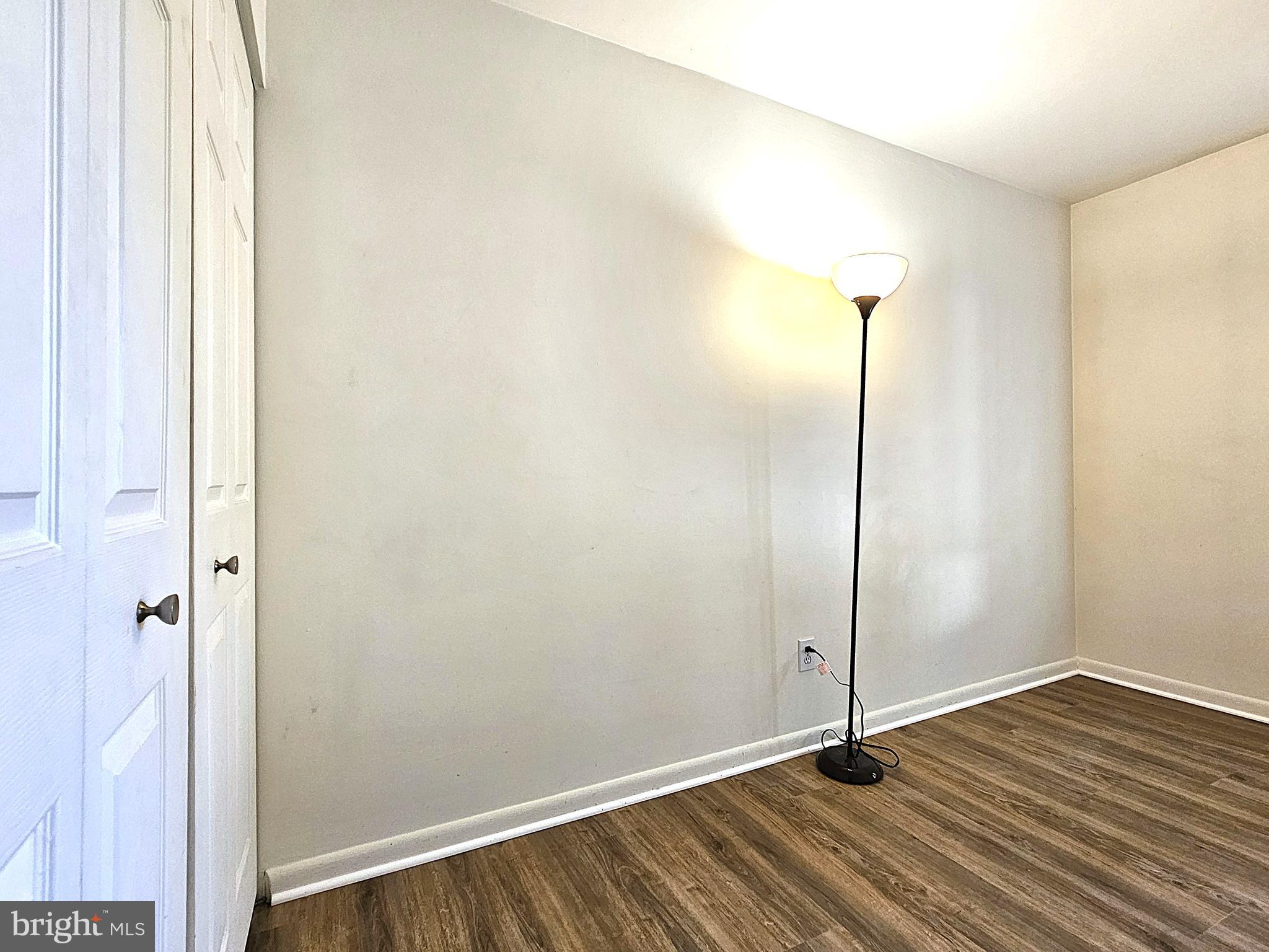 SHADOWOOD - Residential Lease