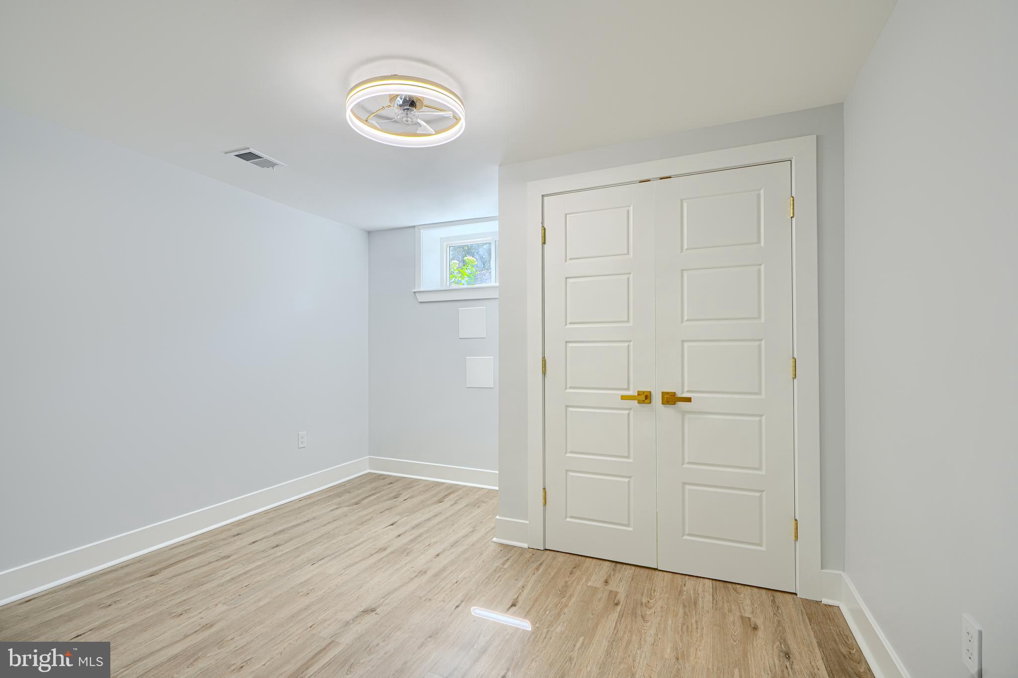 MILTON-MONTFORD - Residential