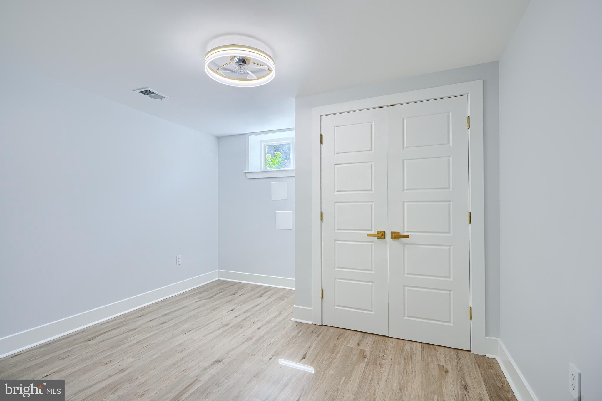 MILTON-MONTFORD - Residential