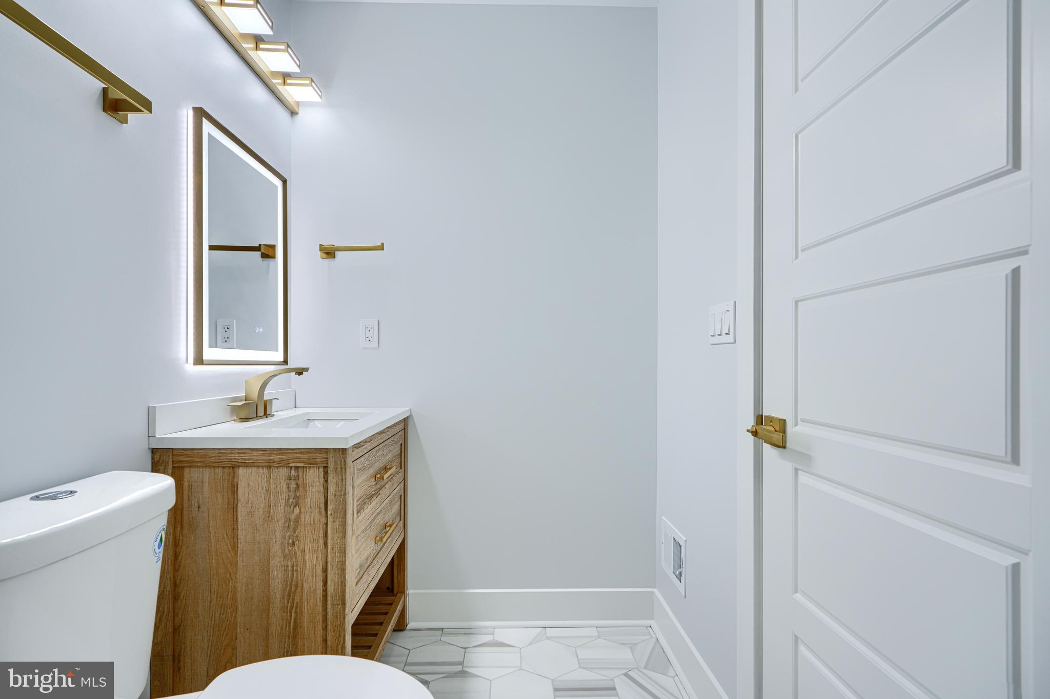 MILTON-MONTFORD - Residential