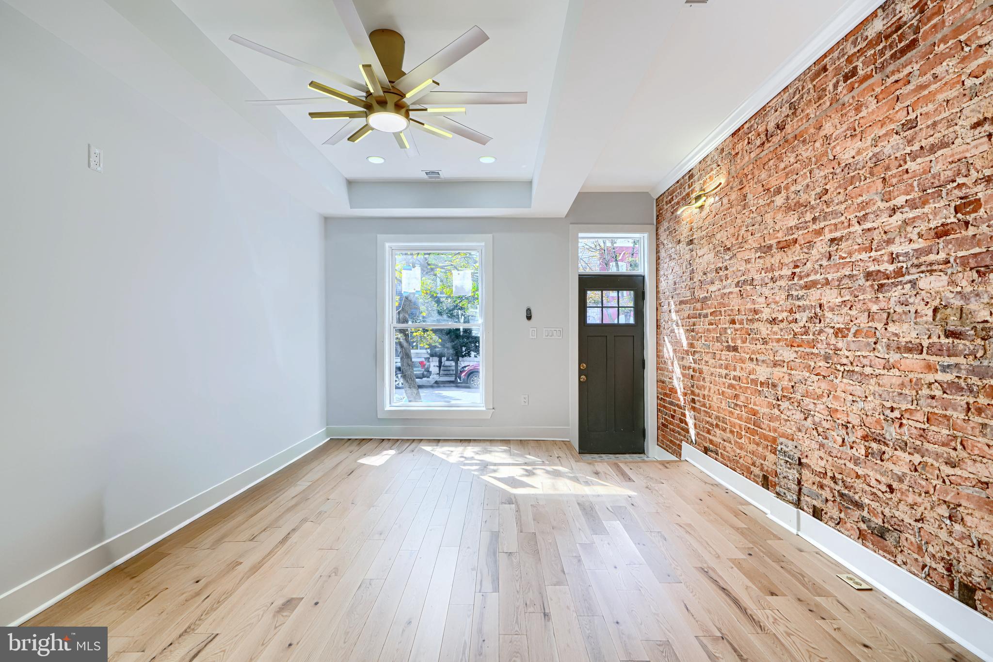 MILTON-MONTFORD - Residential