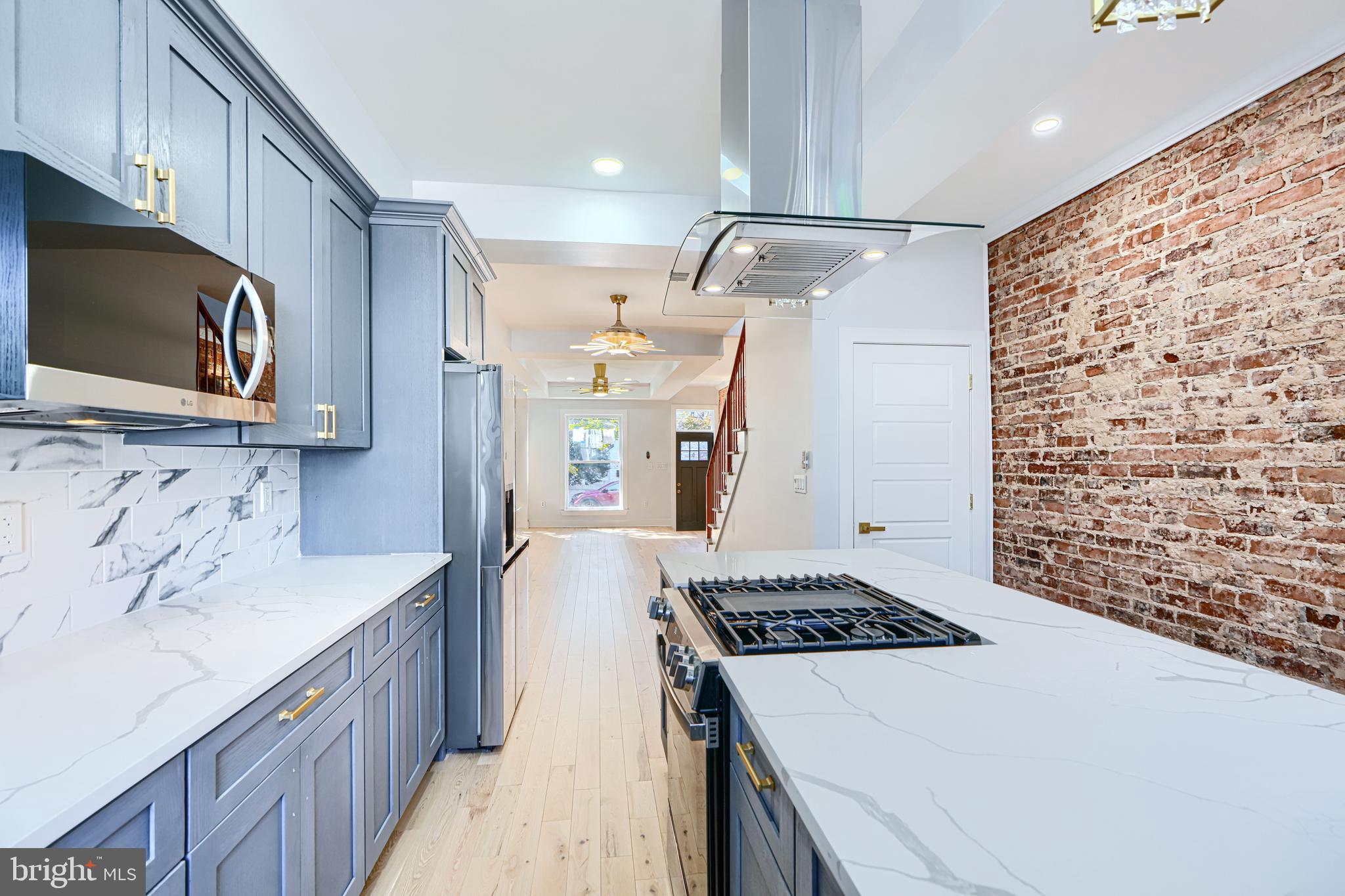 MILTON-MONTFORD - Residential