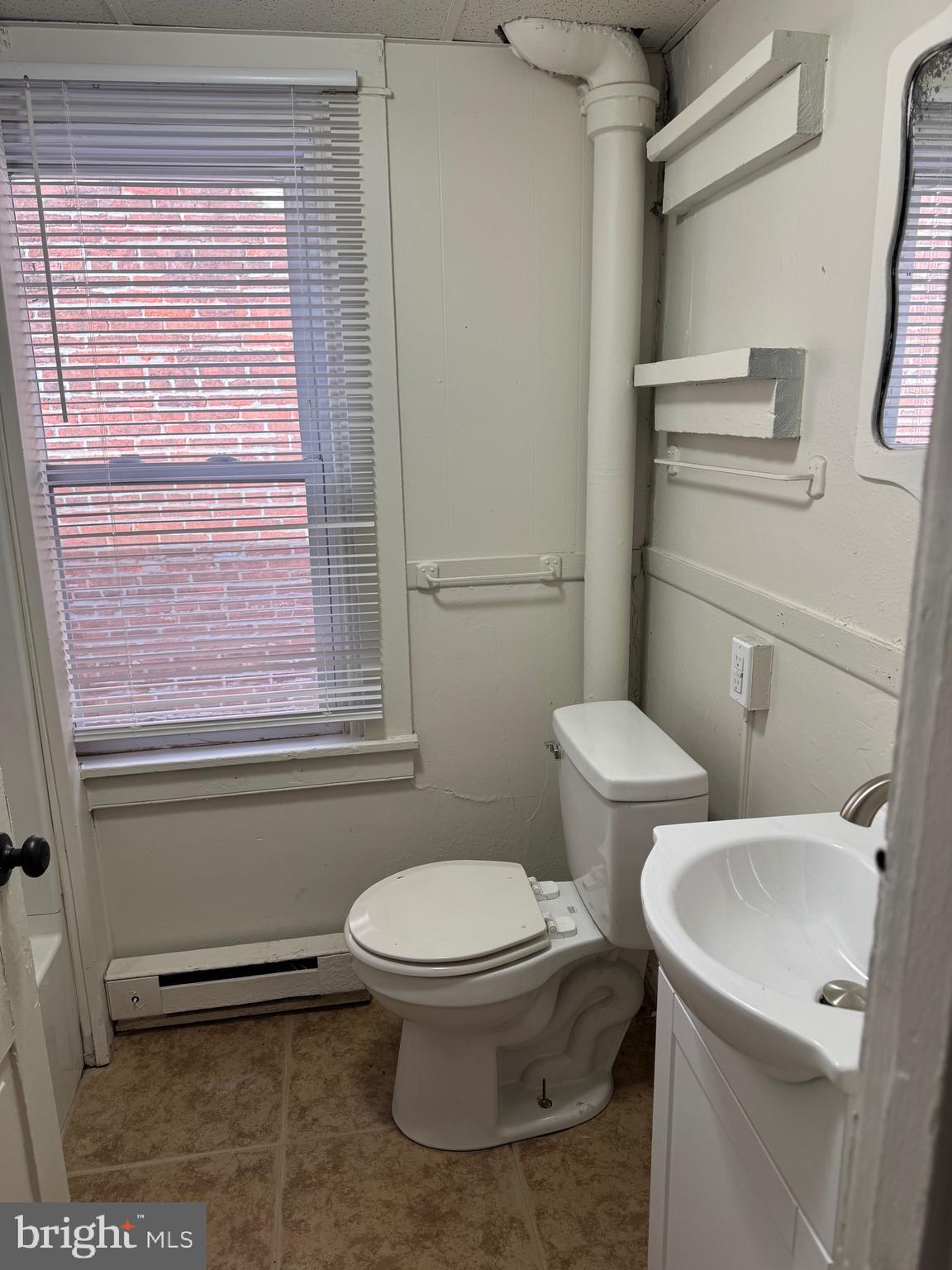 LANCASTER CITY WARD 8 - Residential Lease