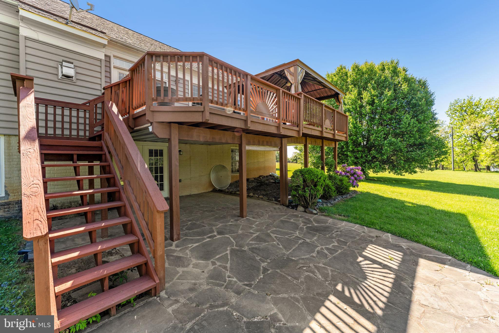 PAXSON - Residential