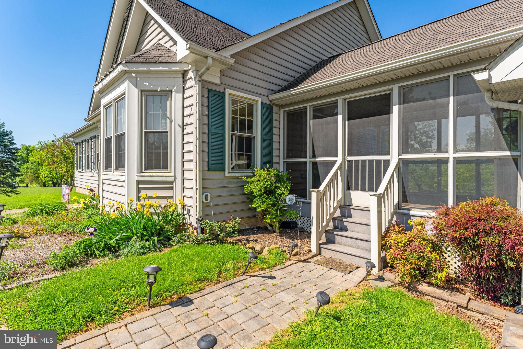 PAXSON - Residential