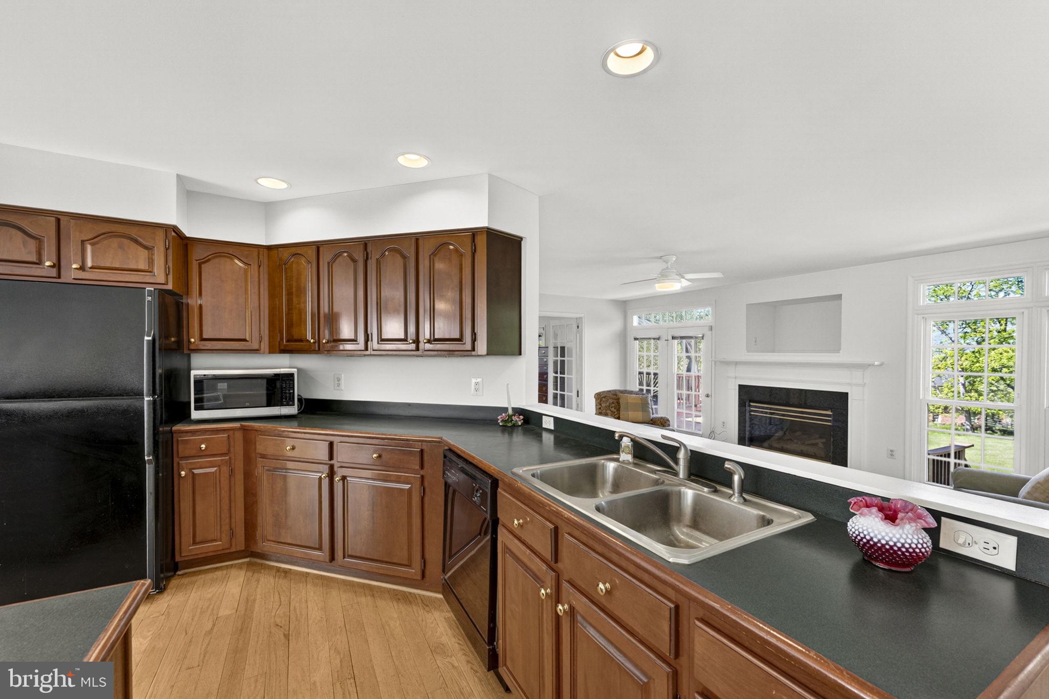 PAXSON - Residential