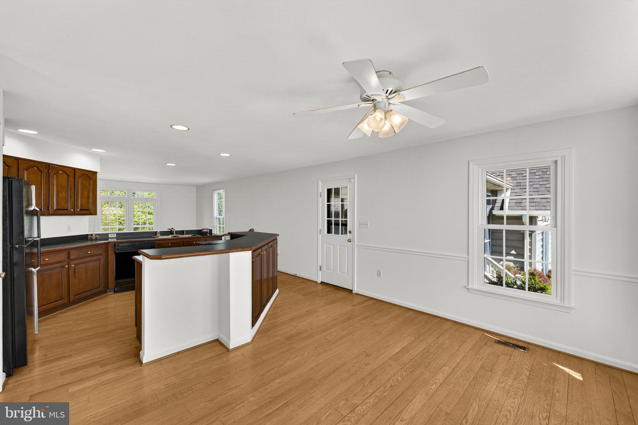PAXSON - Residential