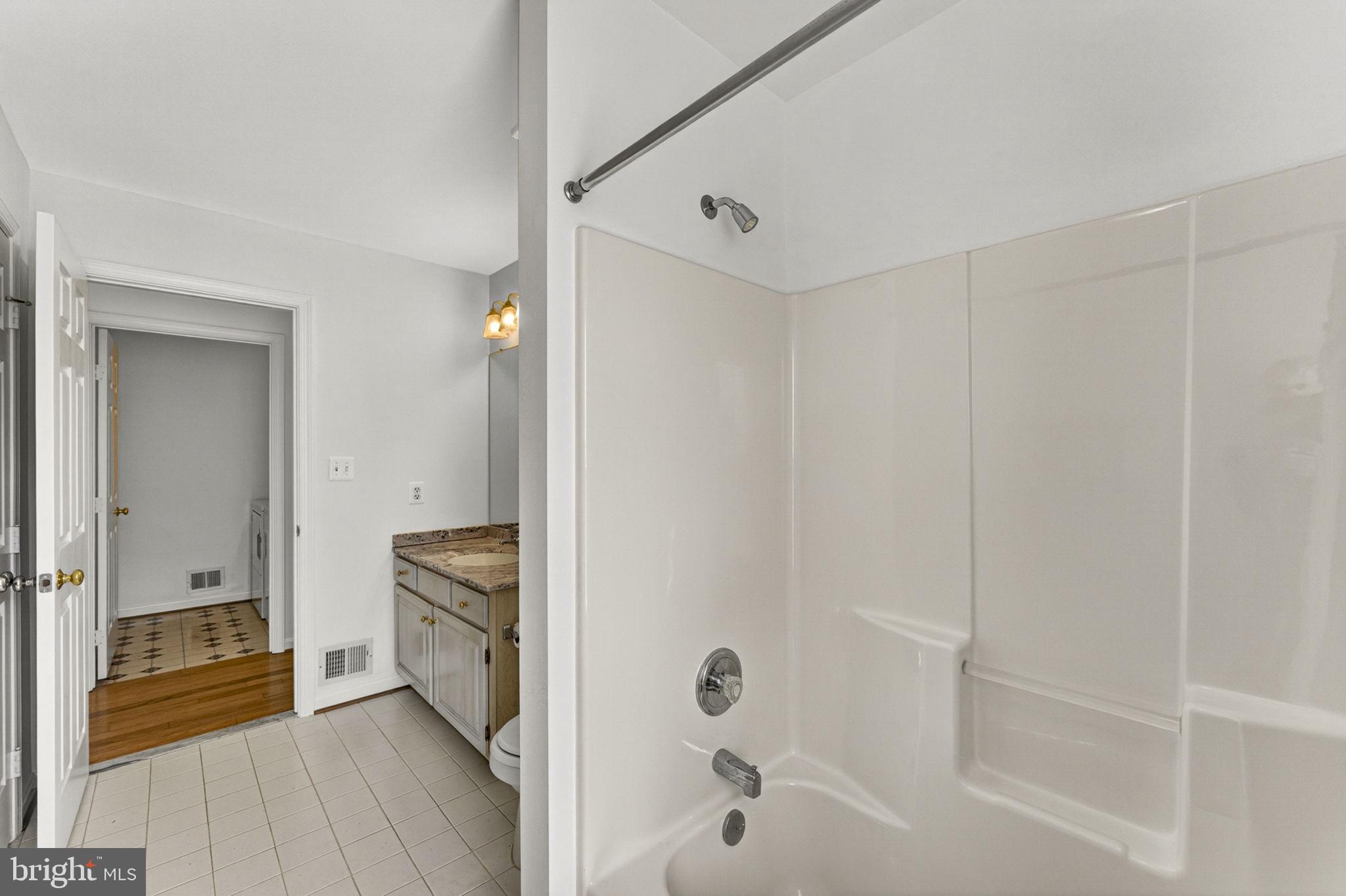 PAXSON - Residential