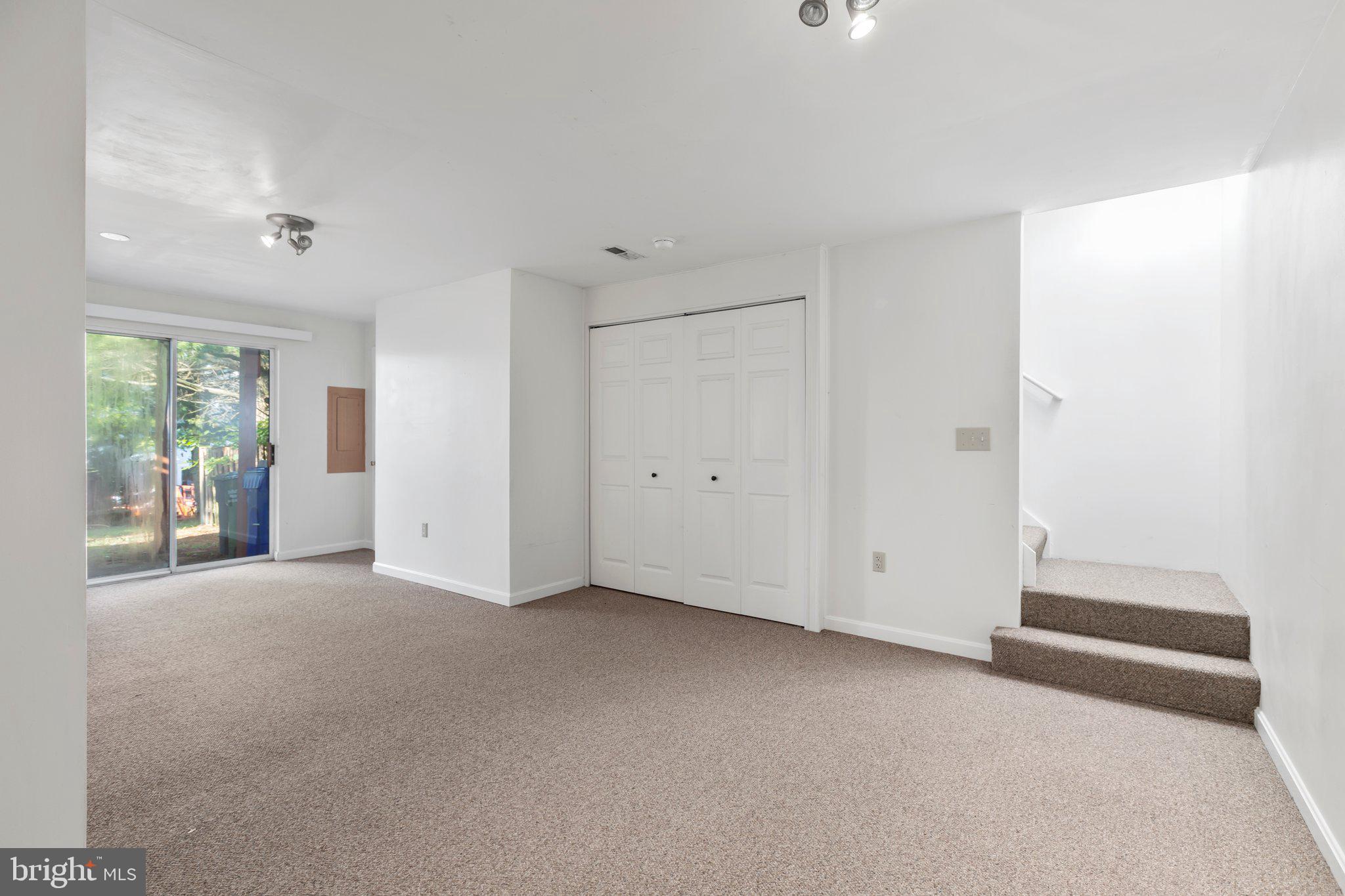 HIGHPOINTE - Residential