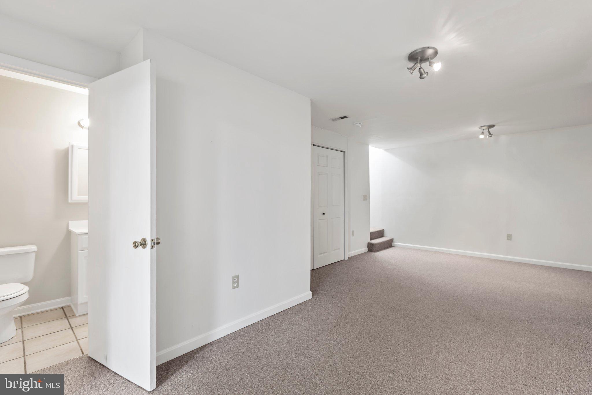 HIGHPOINTE - Residential