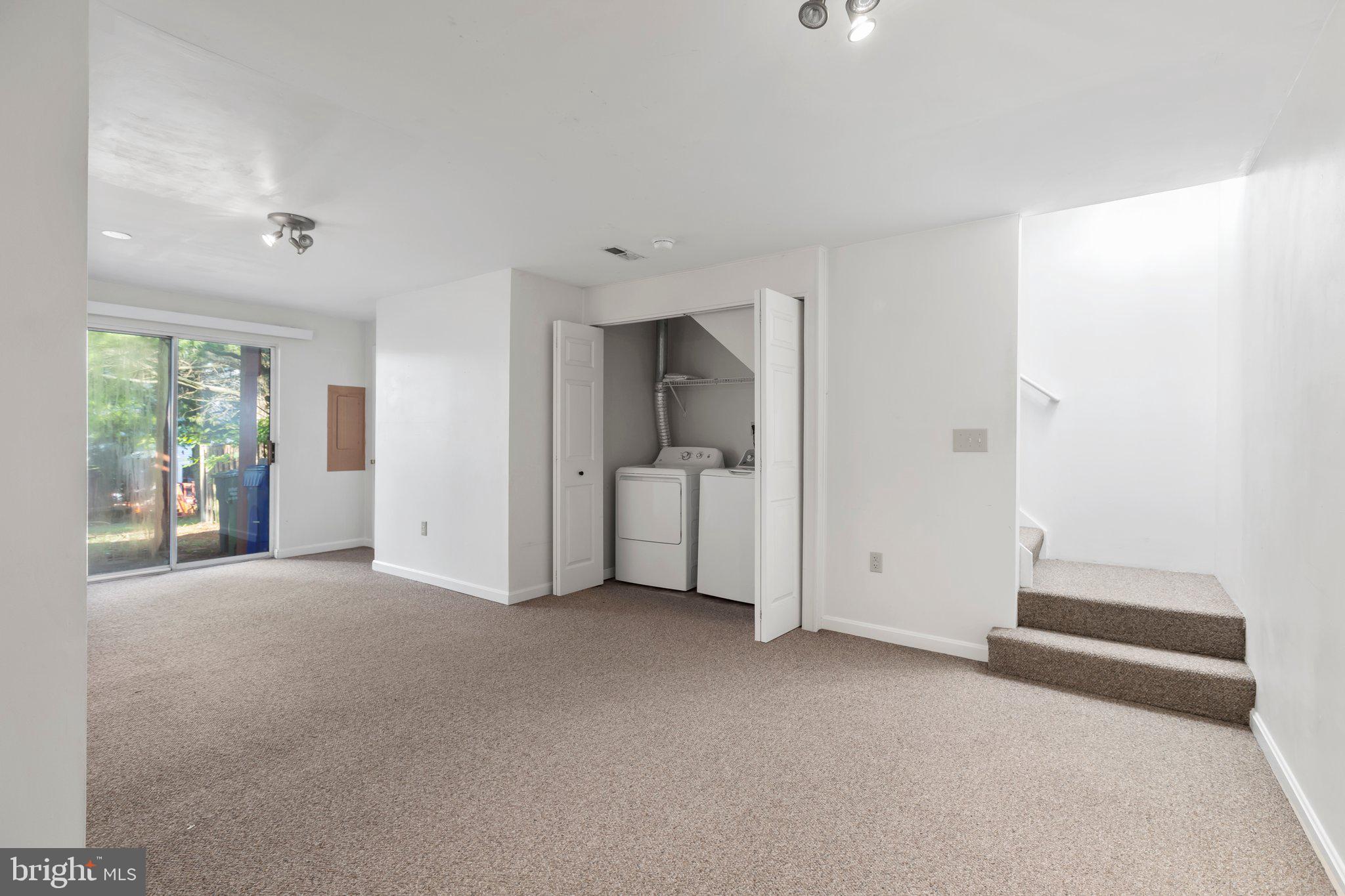 HIGHPOINTE - Residential