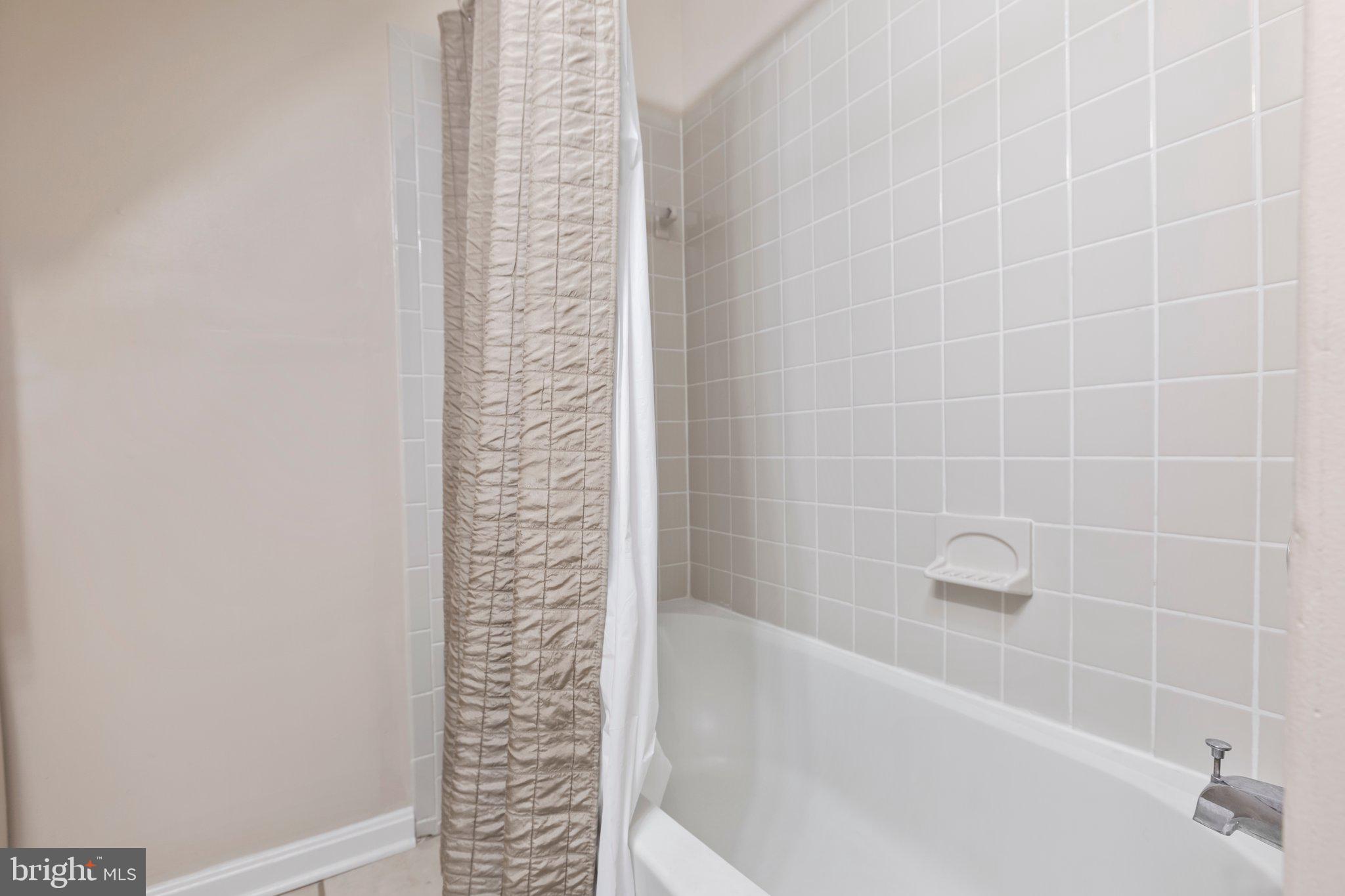 HIGHPOINTE - Residential