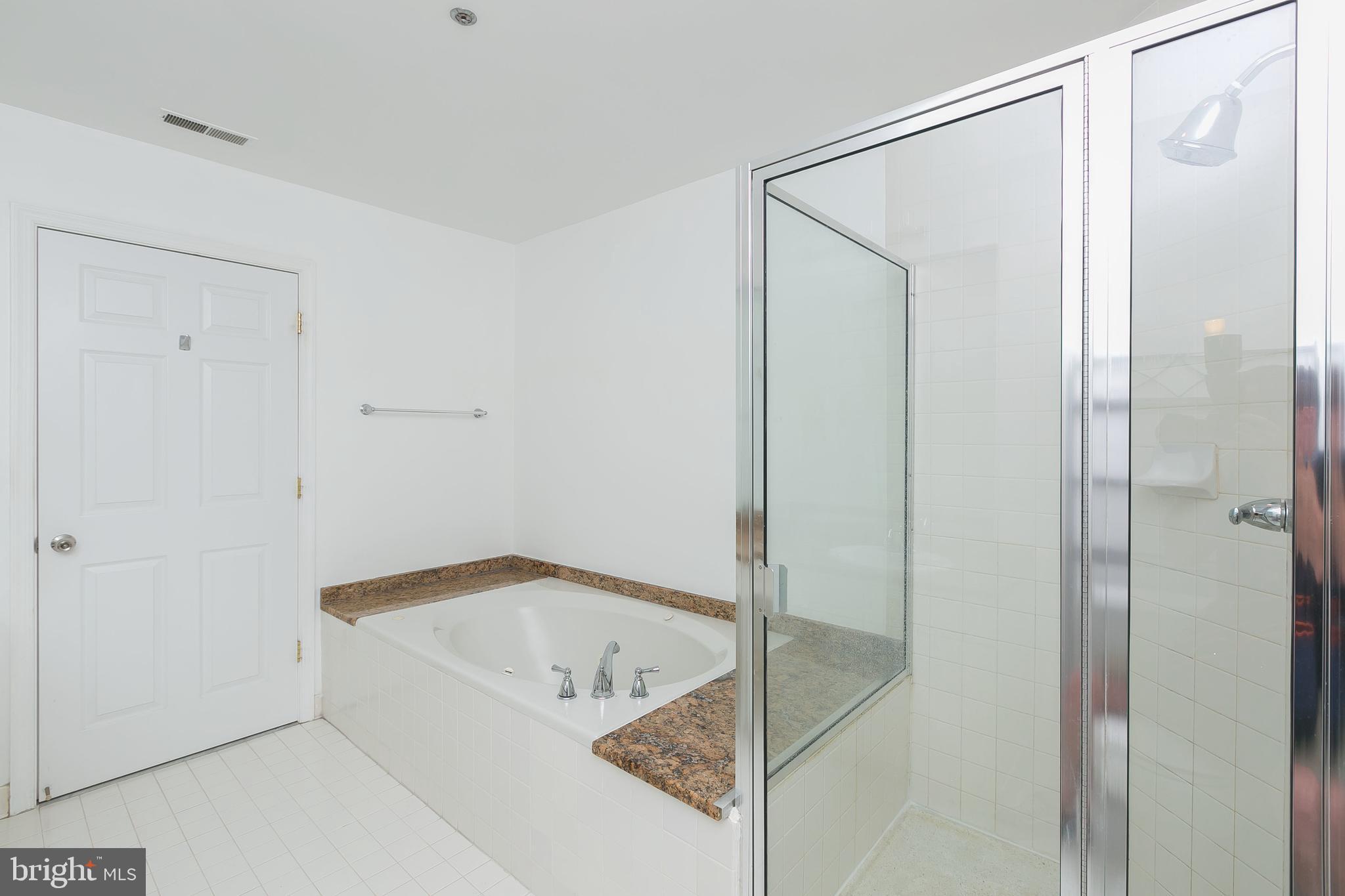 HARBORVIEW - Residential Lease