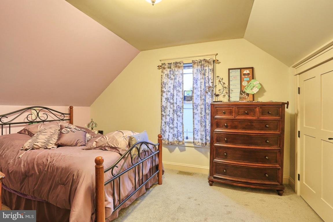 WARWICK TWP - Residential