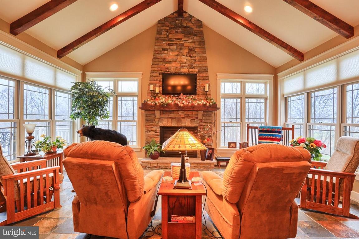 WARWICK TWP - Residential