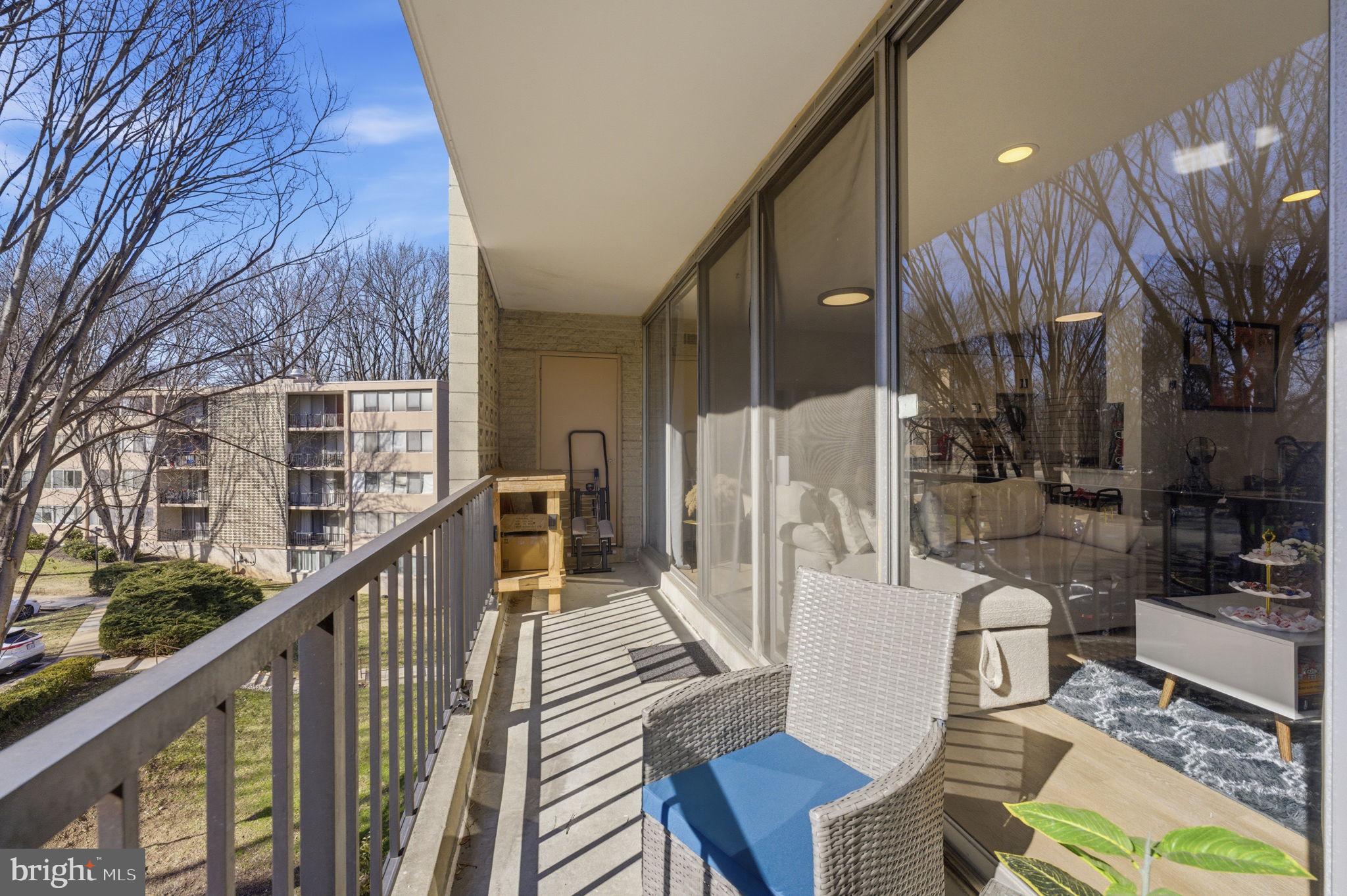 IVYMOUNT COURT - Residential