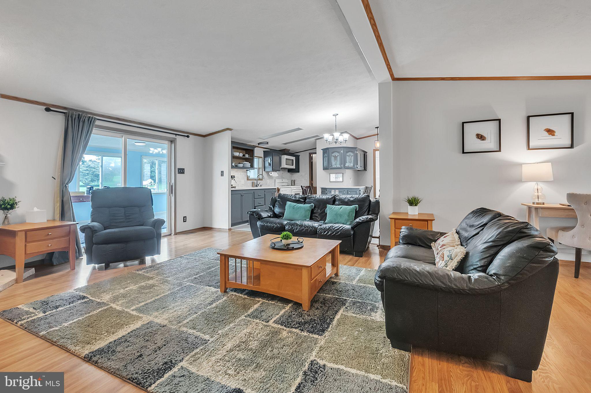 PINE-LEIGH - Residential