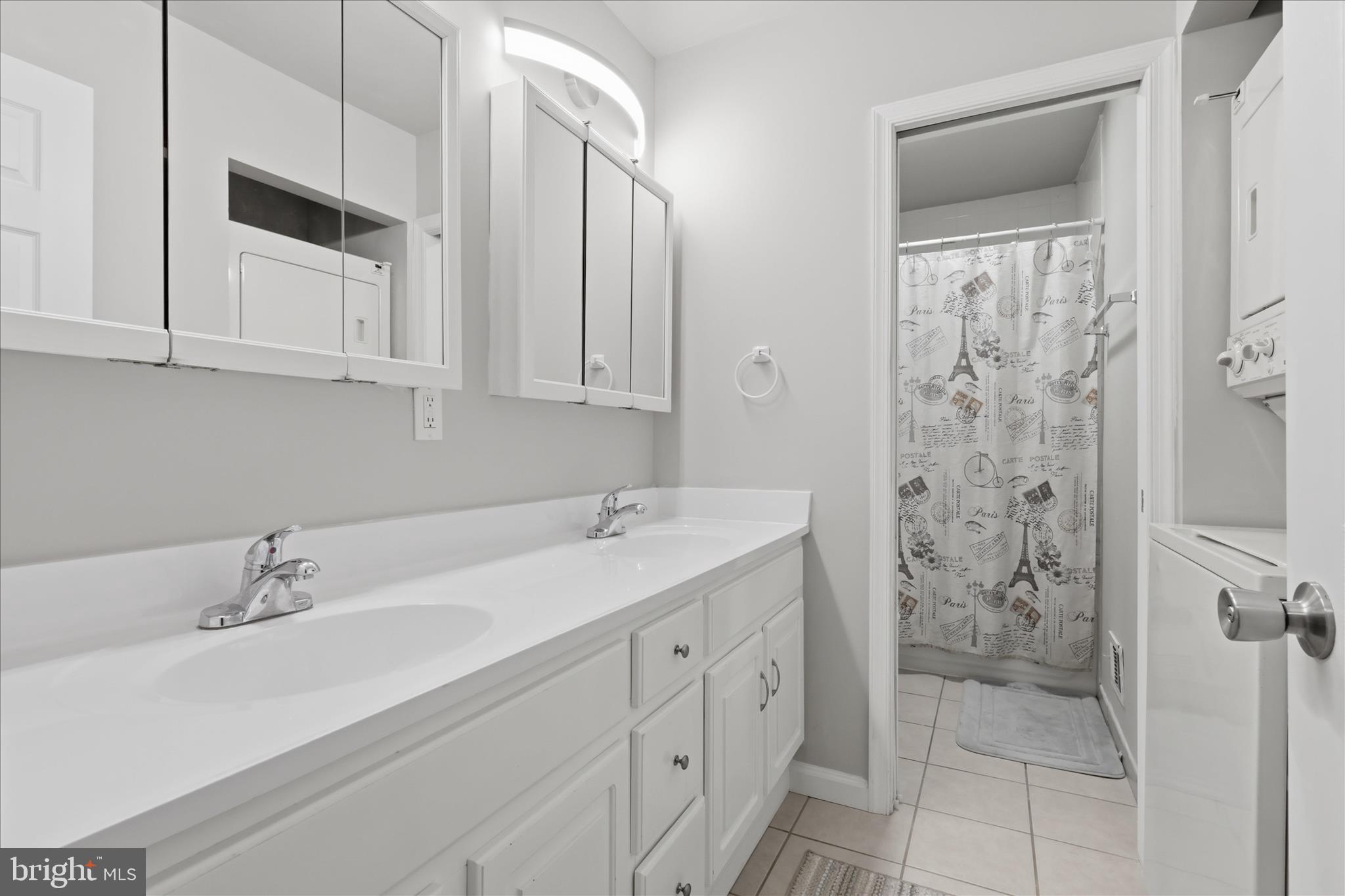 DISCOVERY - Residential