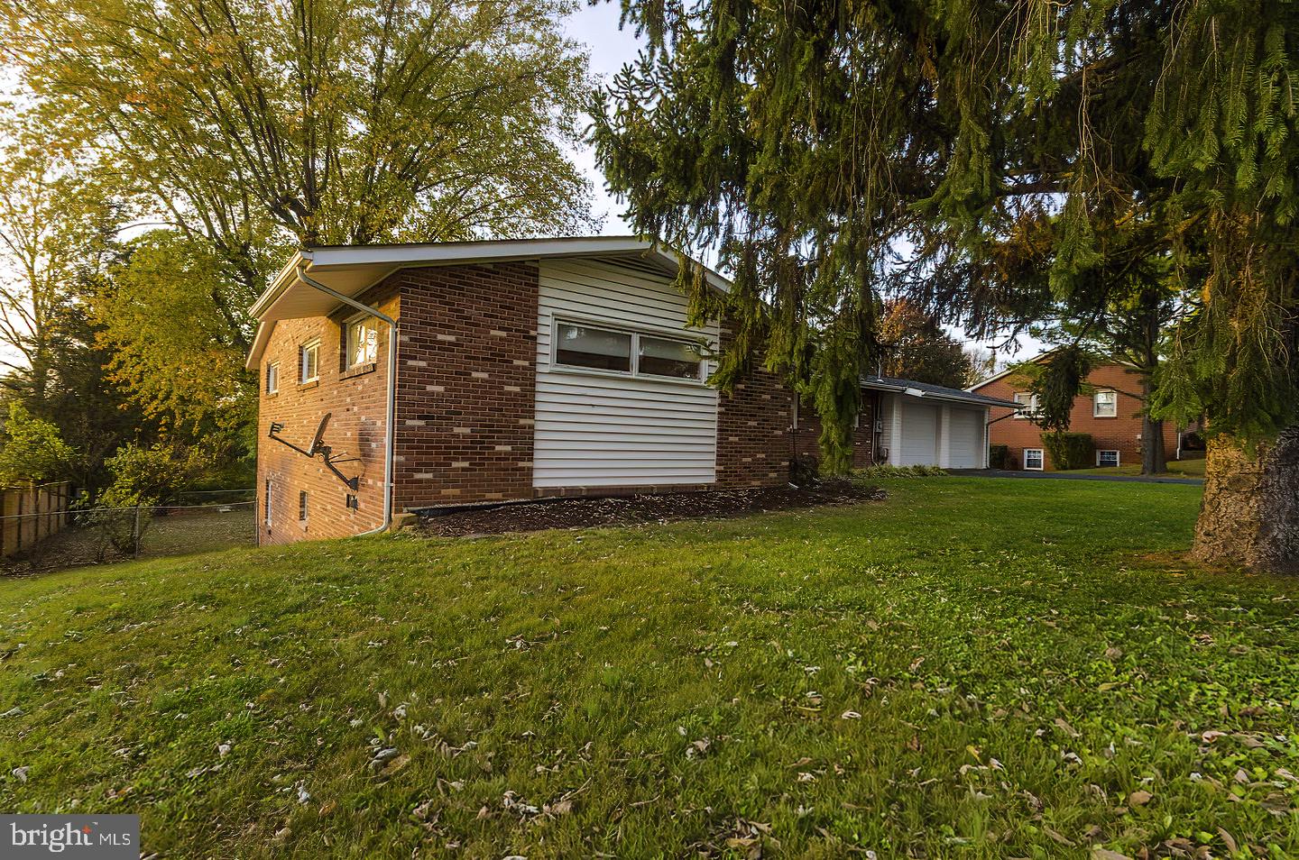 PARK HEIGHTS - Residential