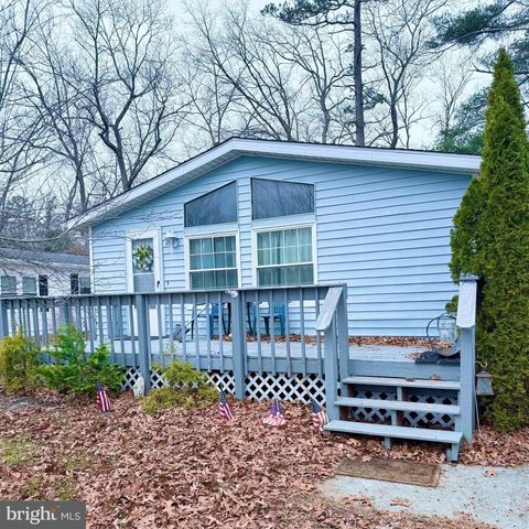 Photo of 13 Cardinal Drive, EGG HARBOR CITY, NJ 08215 (MLS # NJAC2022626)