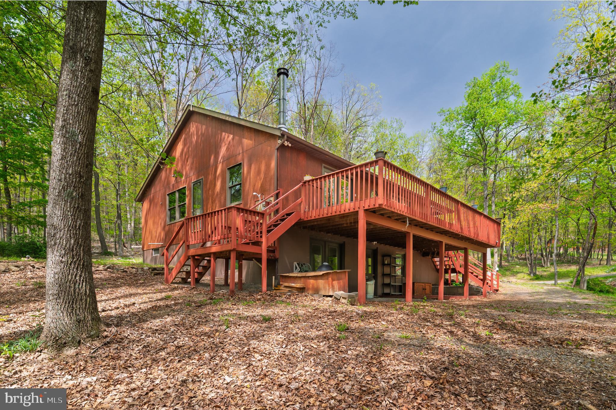 121 PENDRAGON COURT