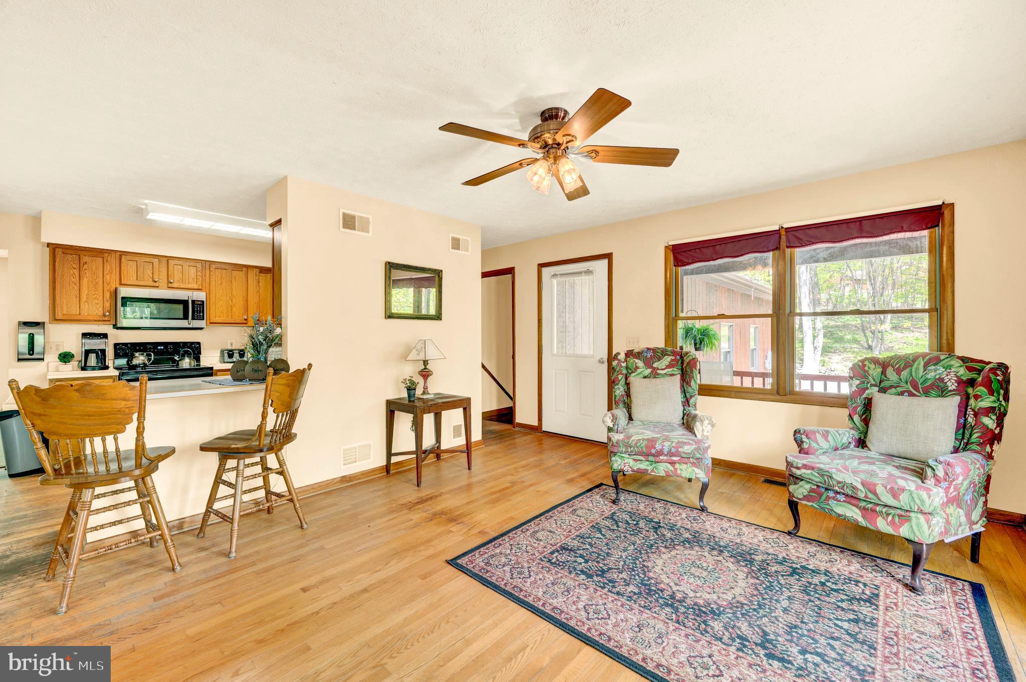 SOMERSET - Residential