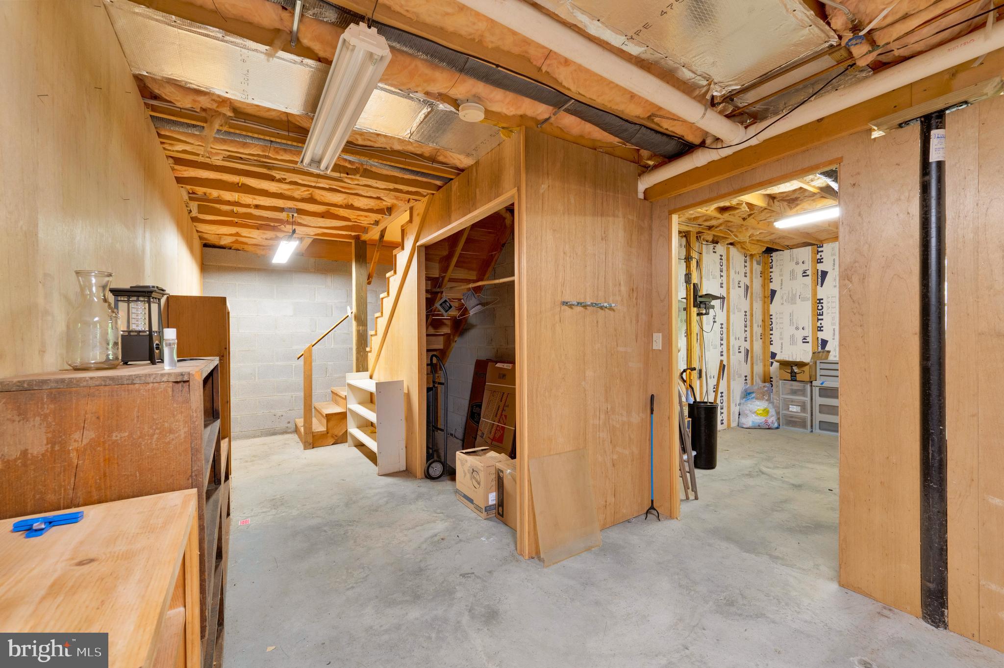 SOMERSET - Residential