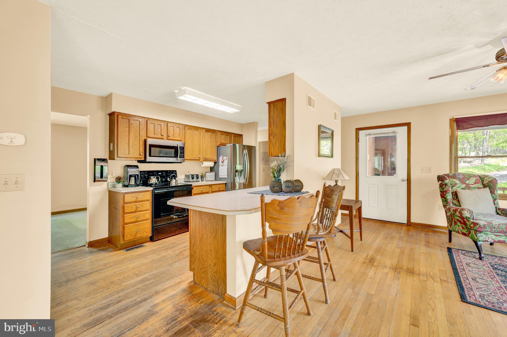 SOMERSET - Residential