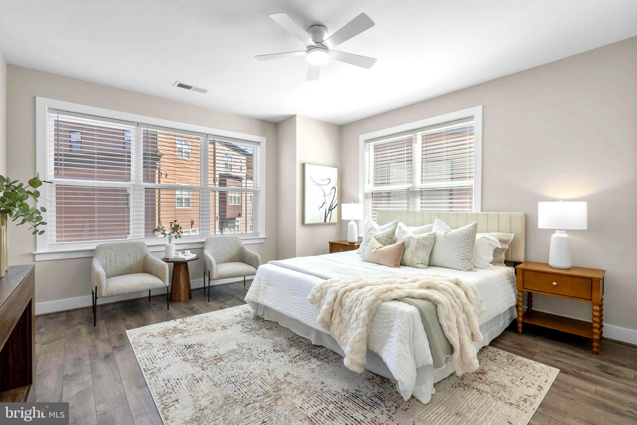 TOWER OAKS - Residential