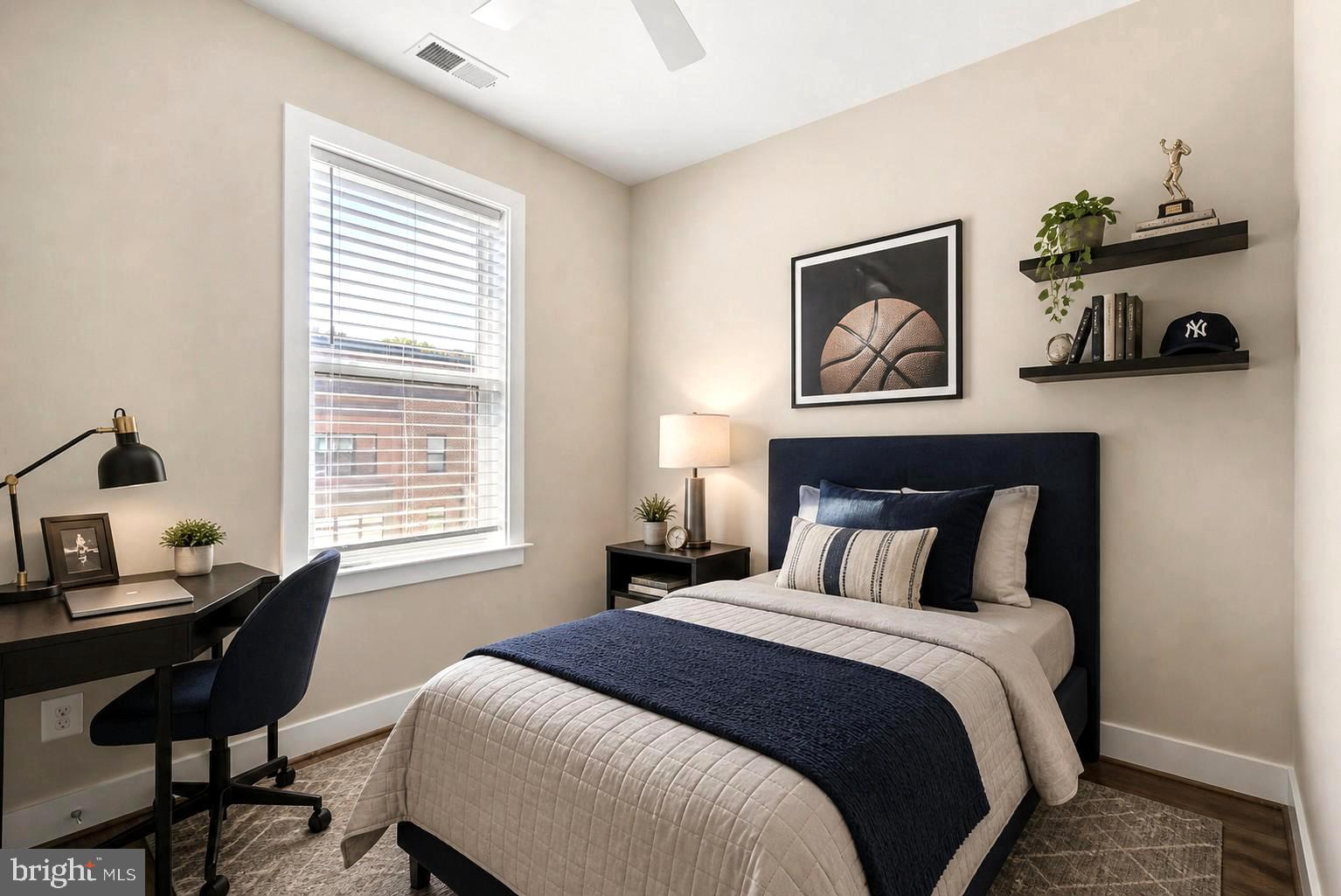 TOWER OAKS - Residential