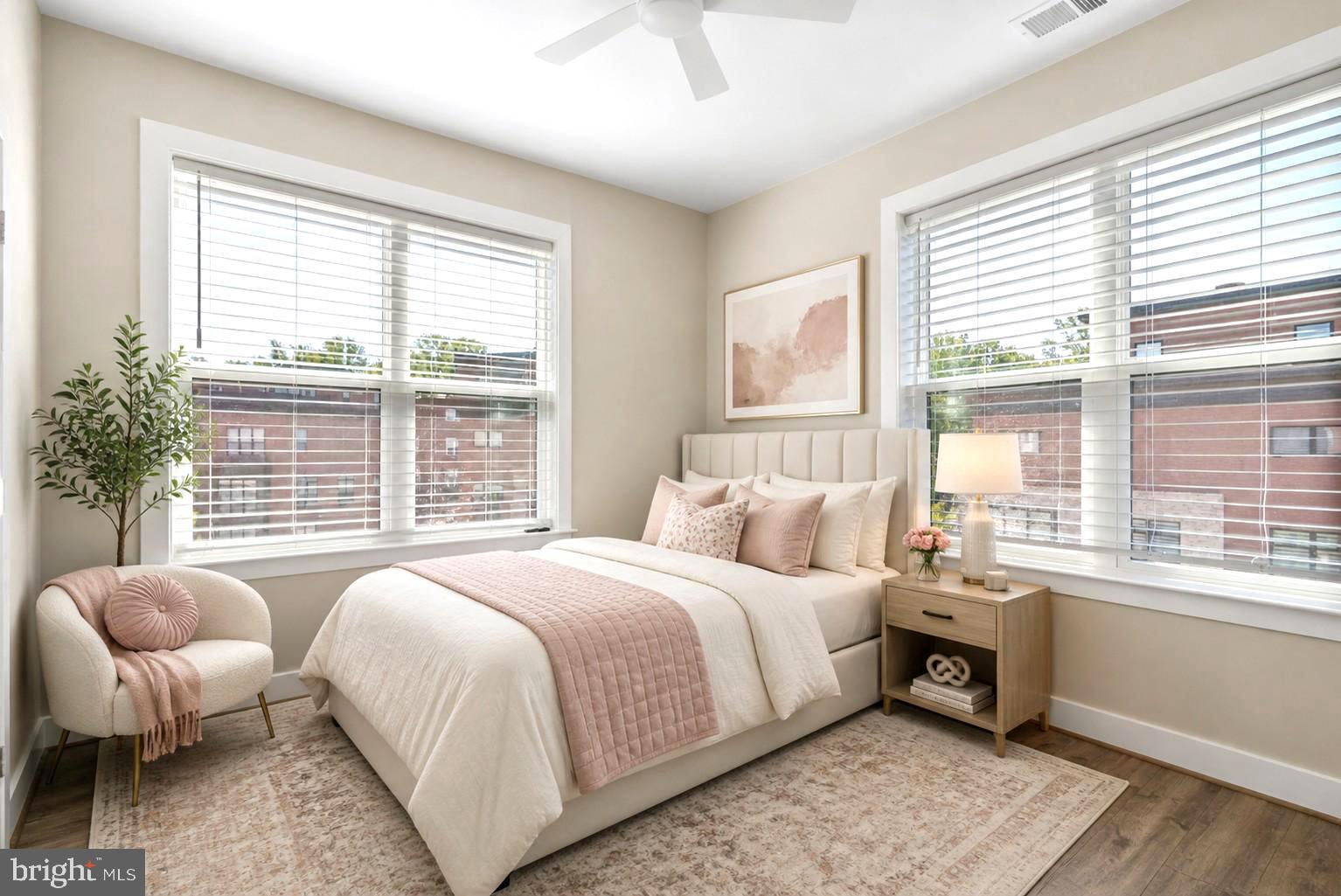TOWER OAKS - Residential